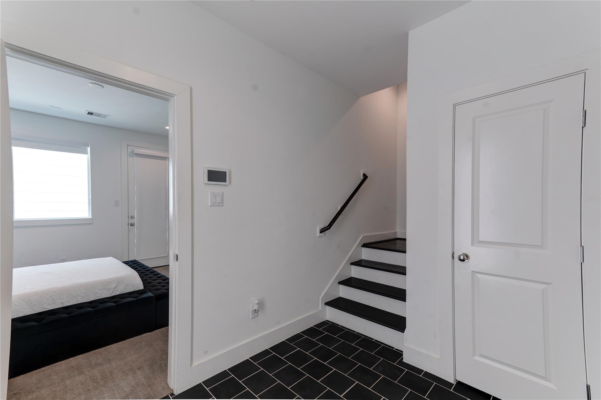5831 Dolores Street, Houston