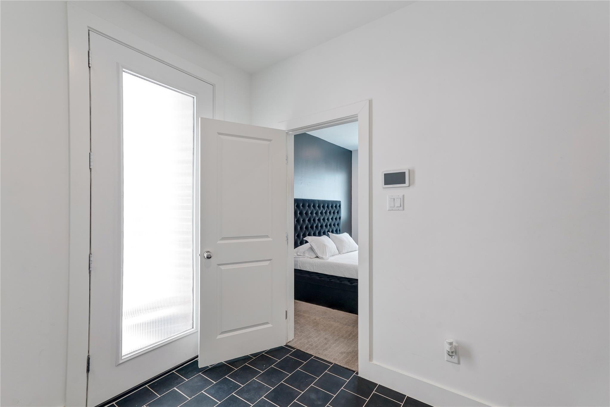 5831 Dolores Street, Houston