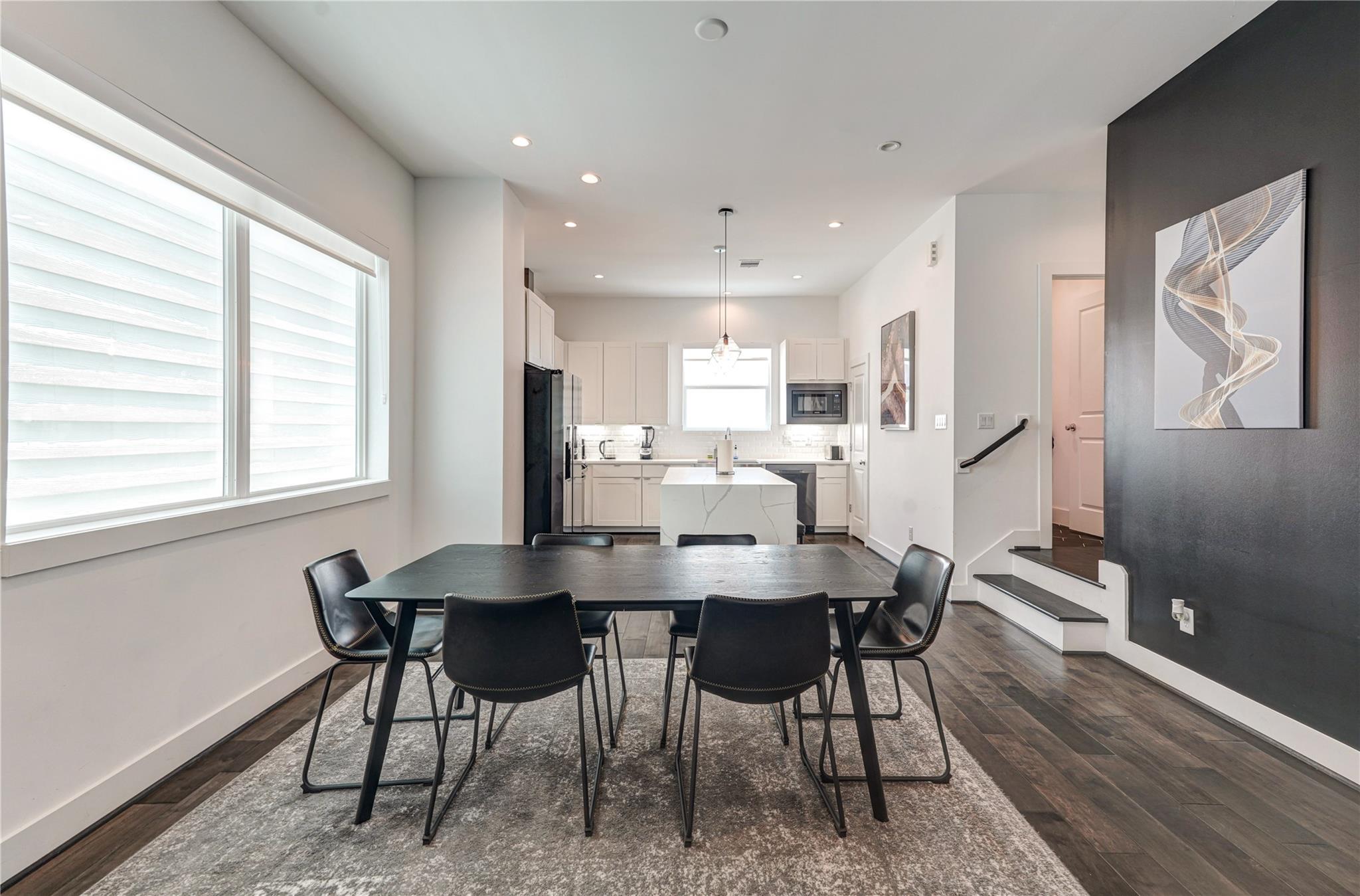5831 Dolores Street, Houston