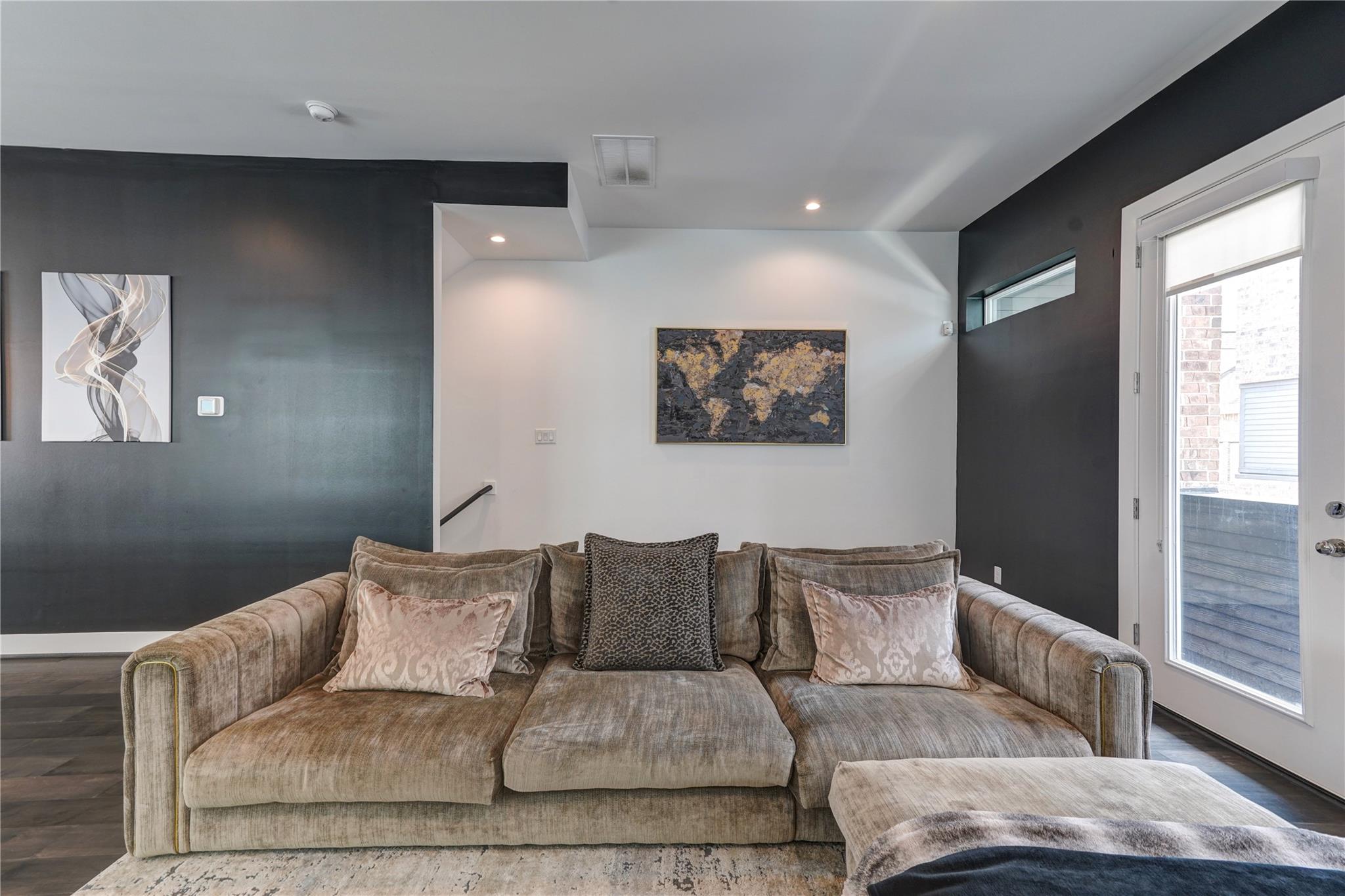 5831 Dolores Street, Houston