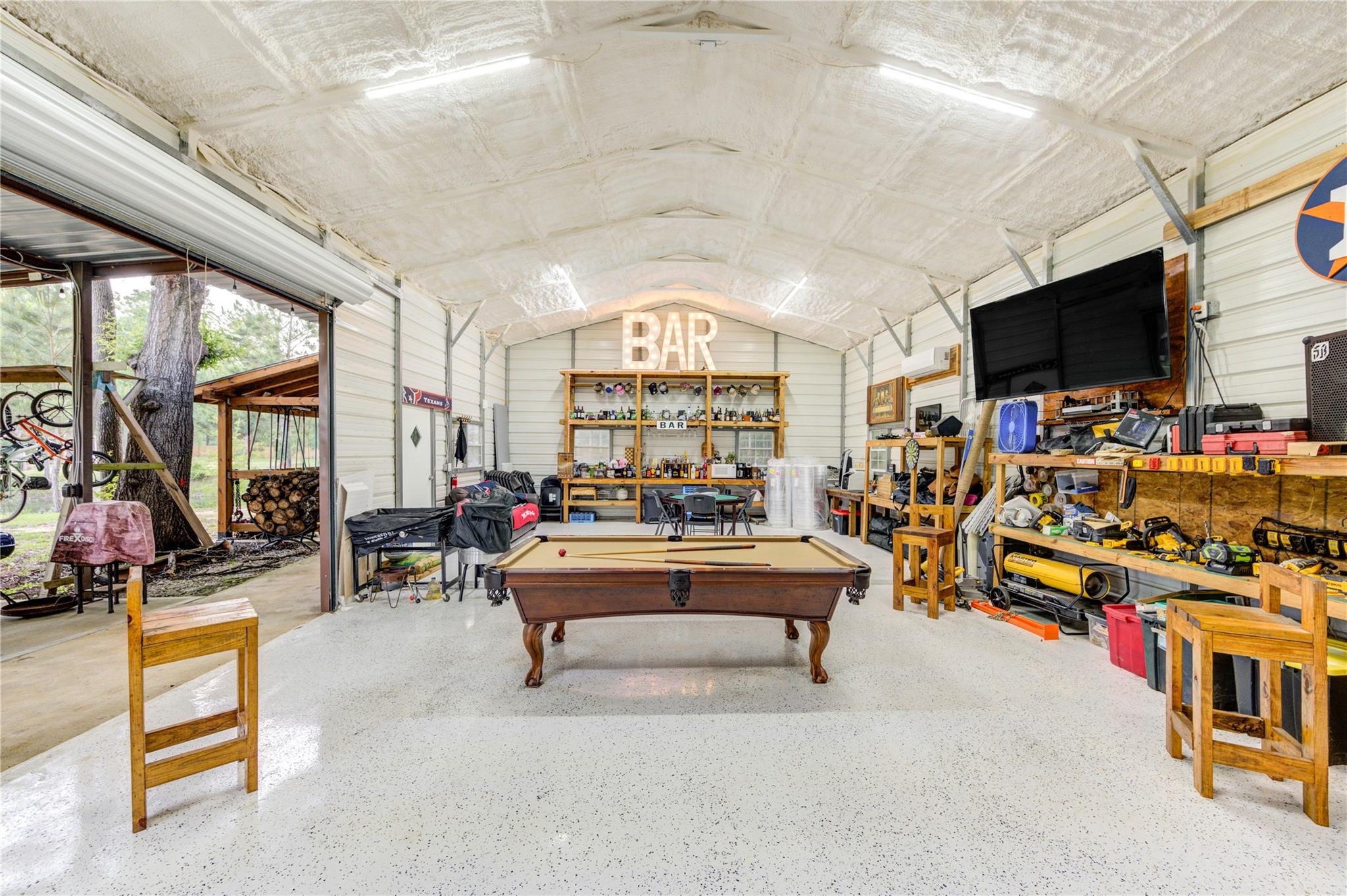 15401 Stoltje Drive