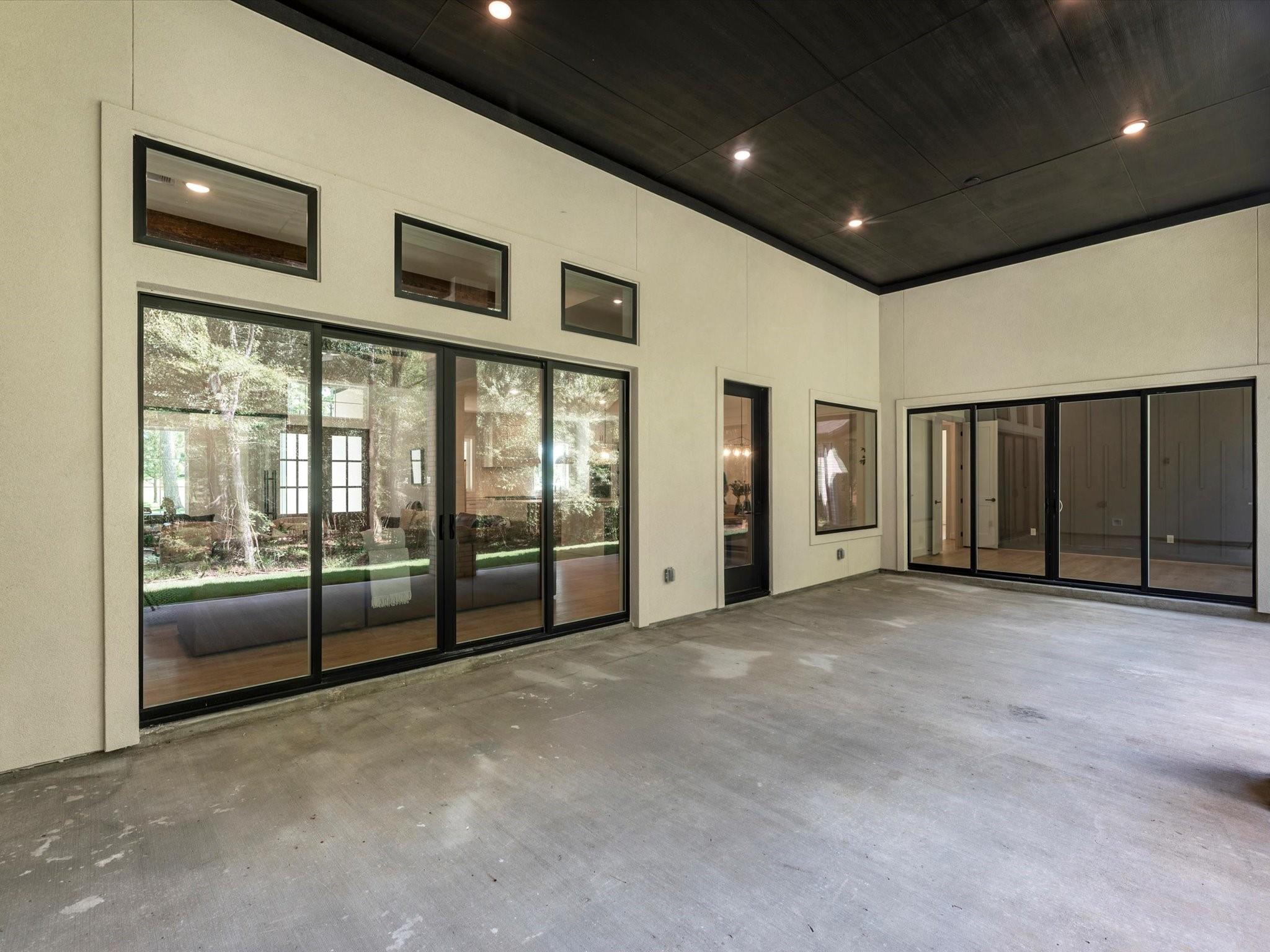 9490 Cedar Bend