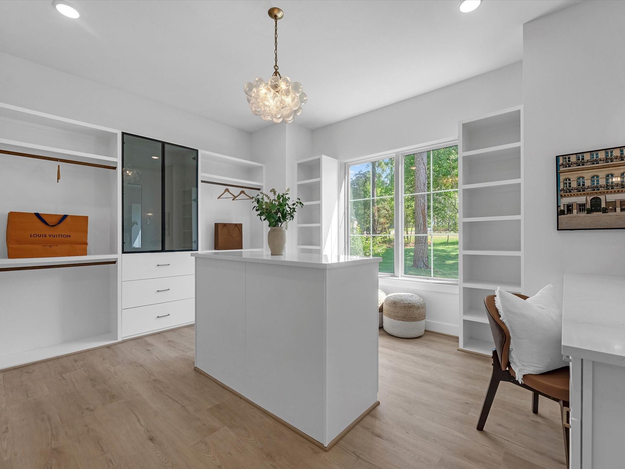 9490 Cedar Bend