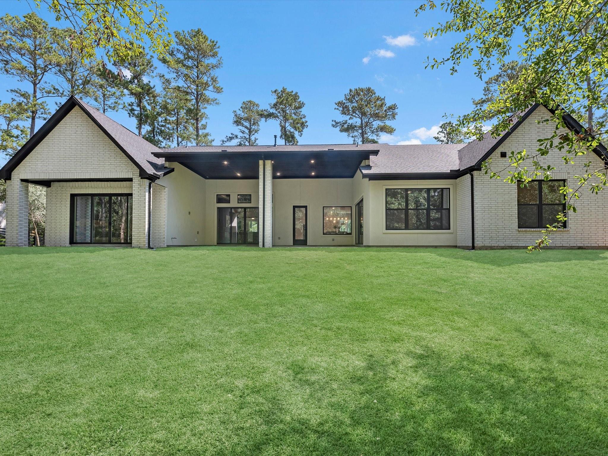 9490 Cedar Bend