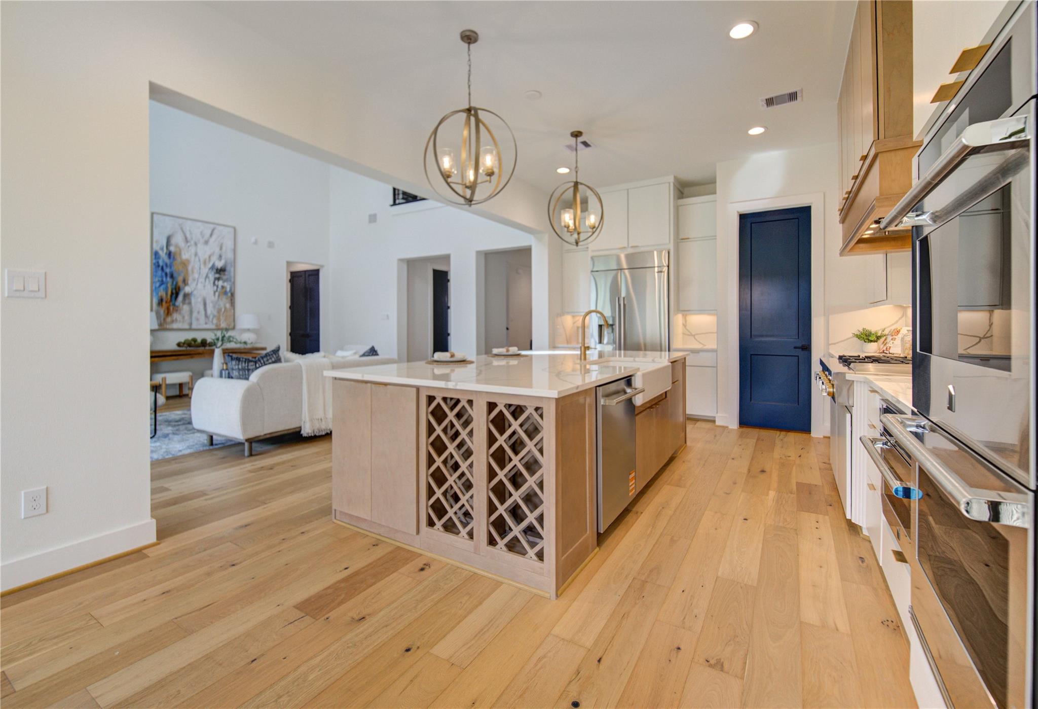 1502 Story Street