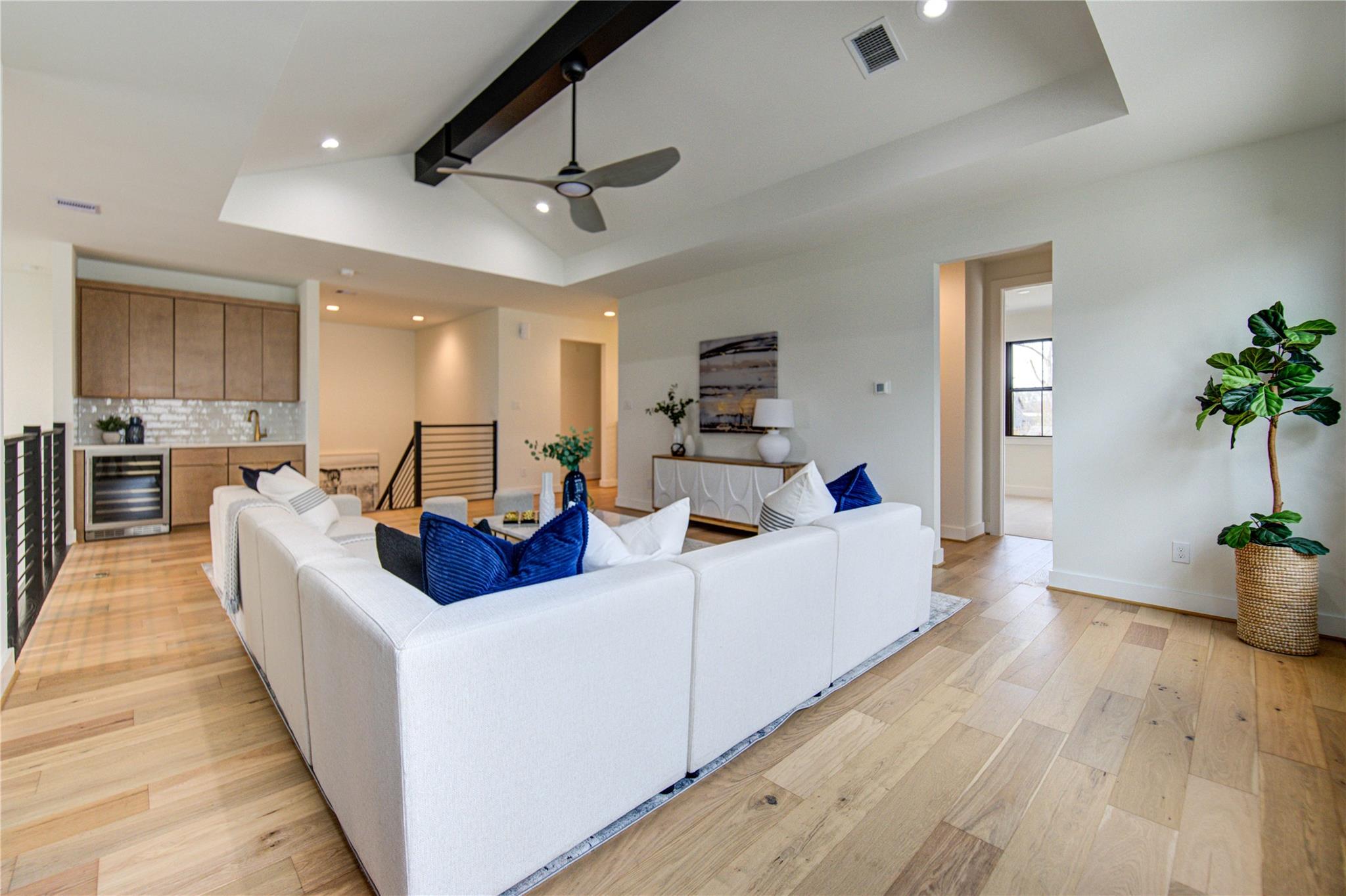 1502 Story Street