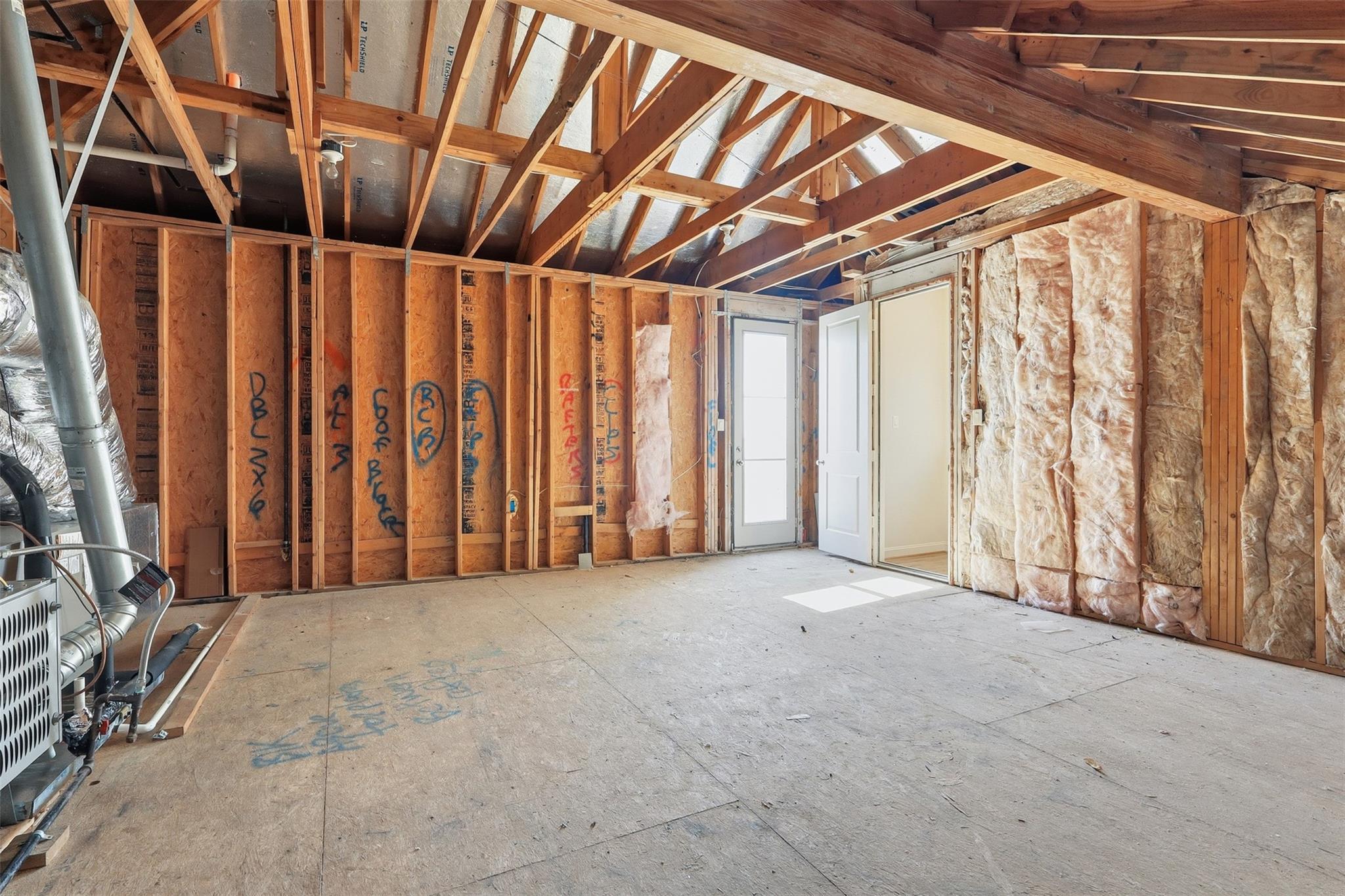 2134 Lakeshore Edge Drive