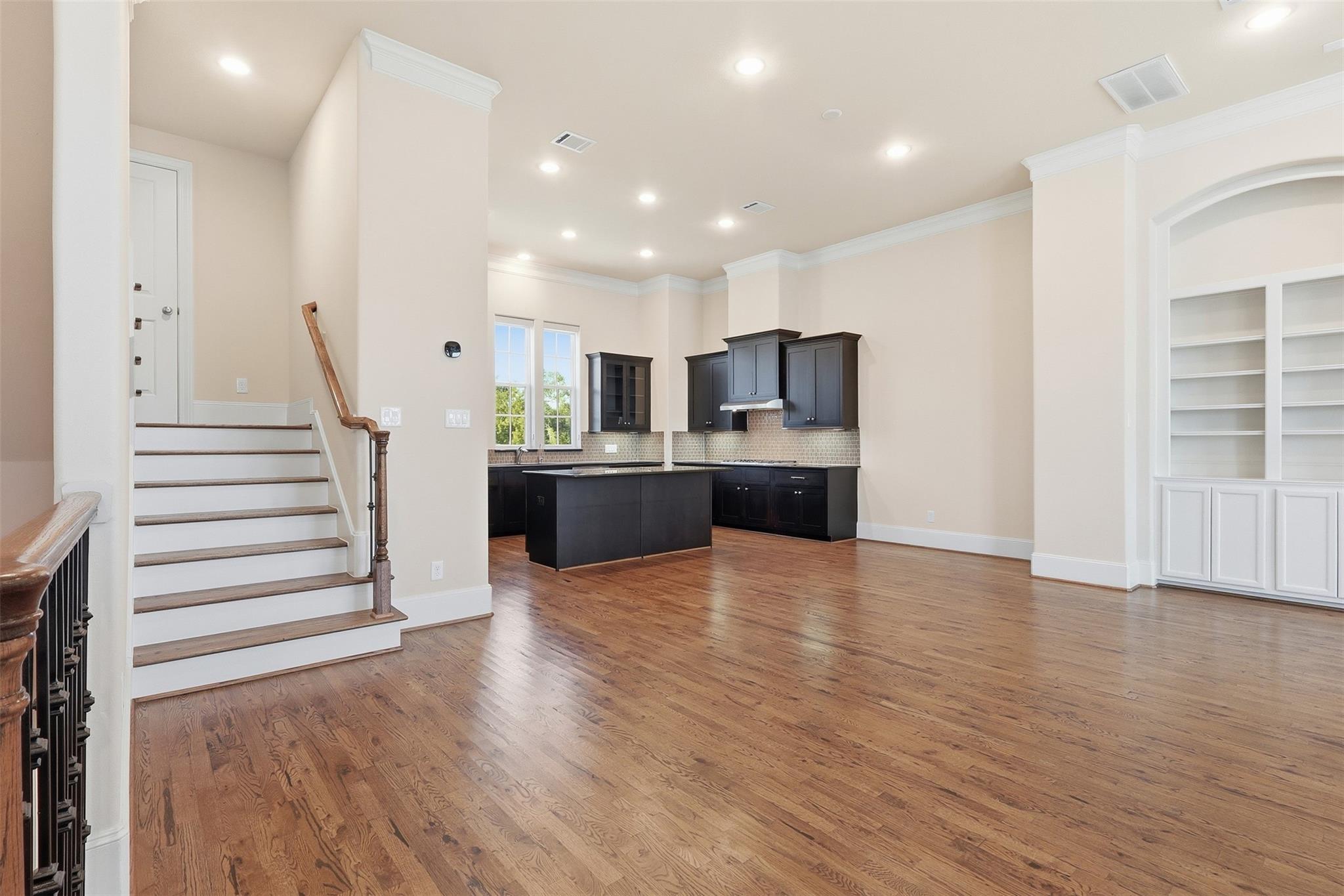 2134 Lakeshore Edge Drive