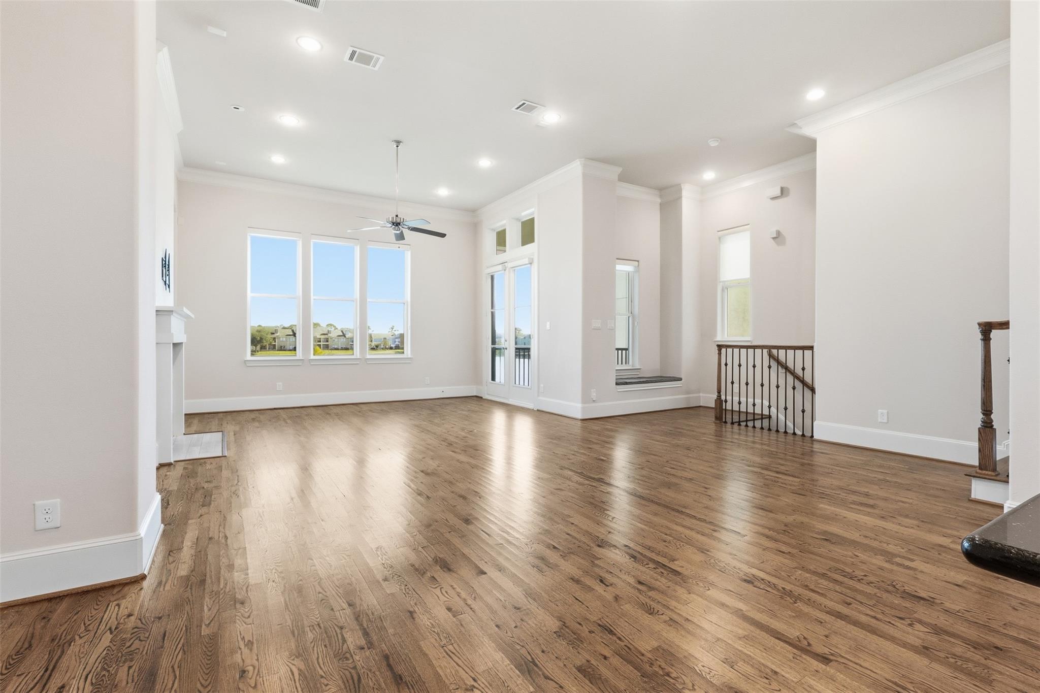 2134 Lakeshore Edge Drive