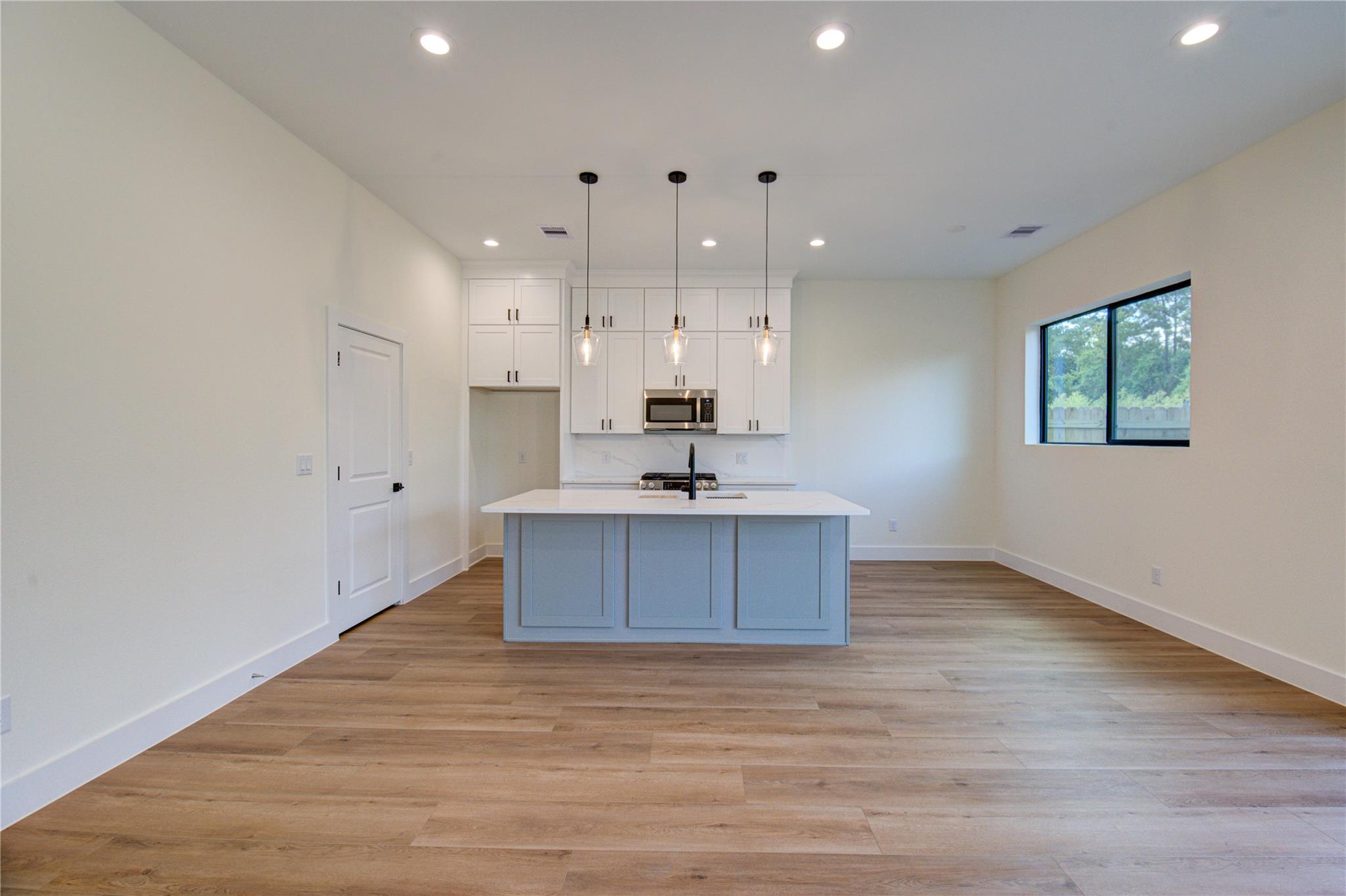 6123 Pacfific Forest Drive, Houston