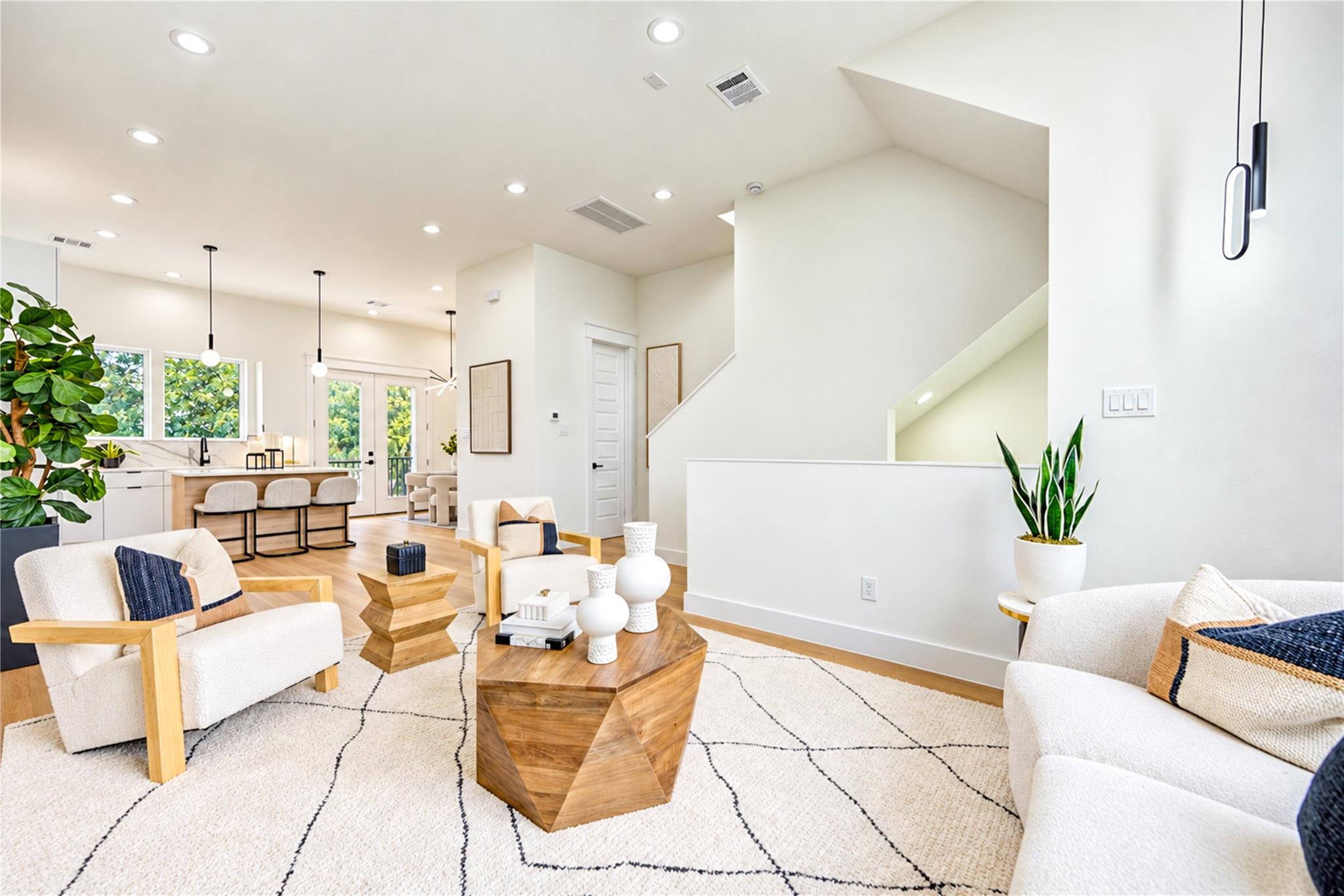 6633 - 6631 Katarani Drive