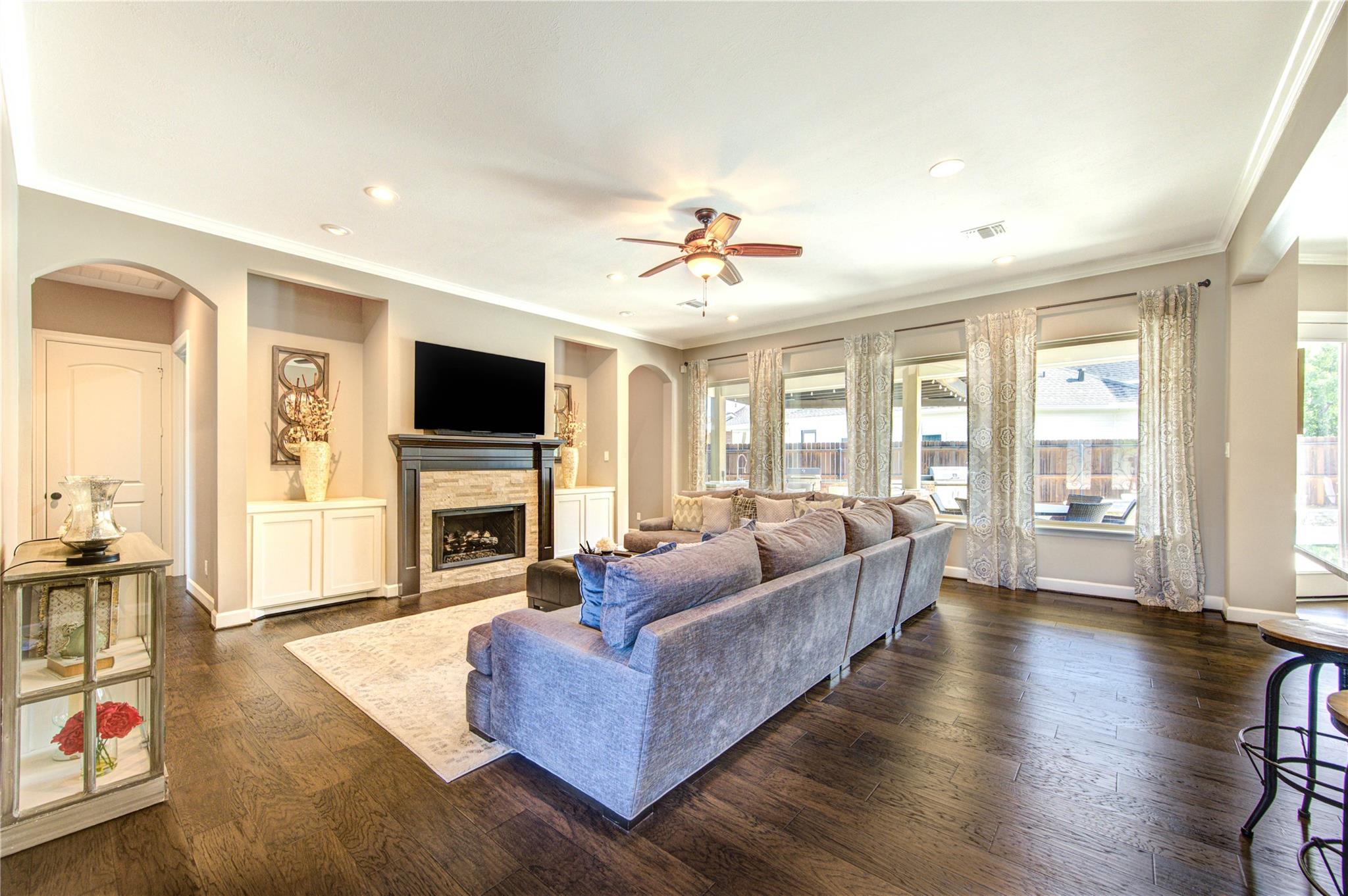 6506 Camillia Court
