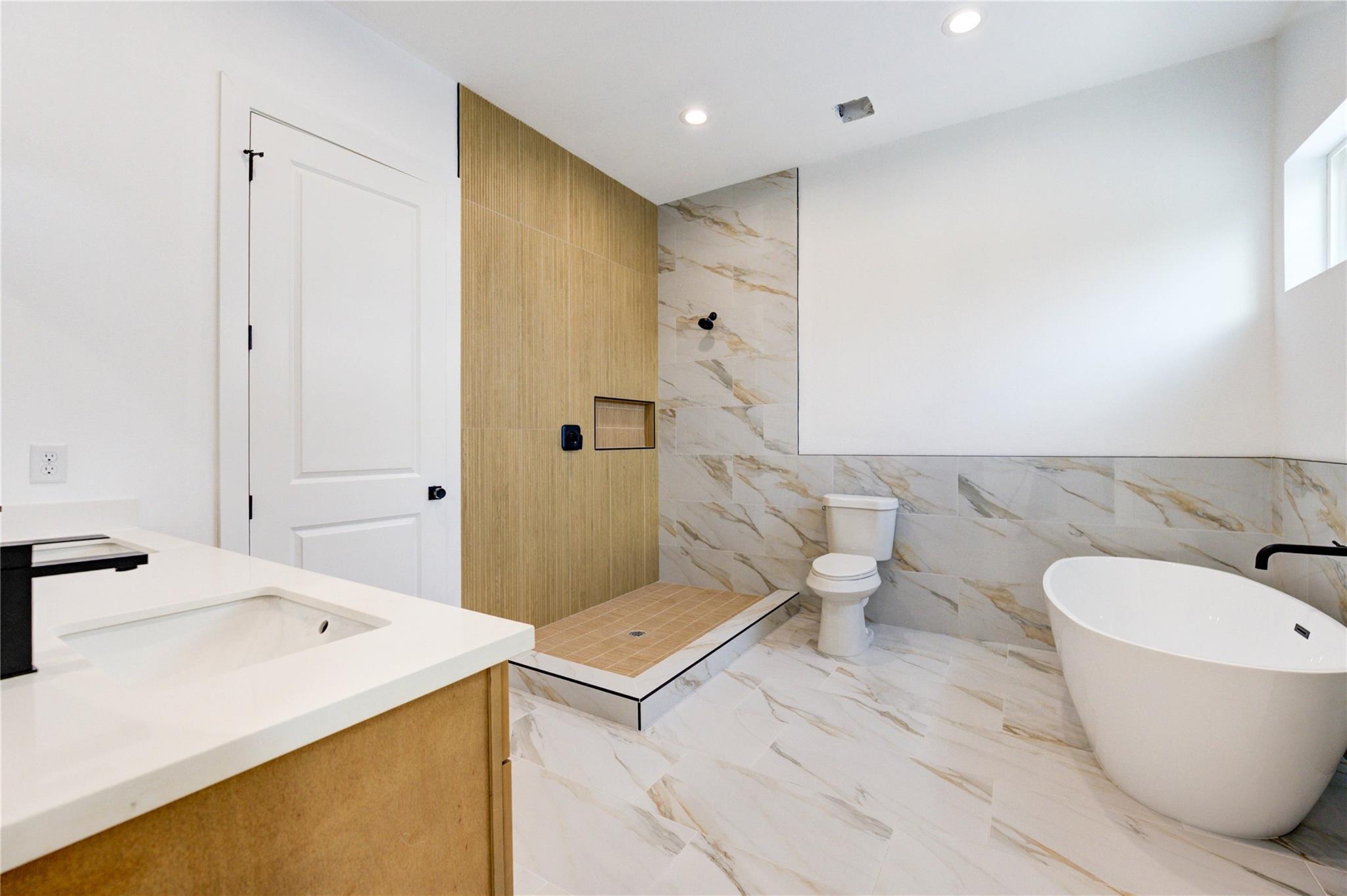 9005 Noel Street # B Unit: A and B