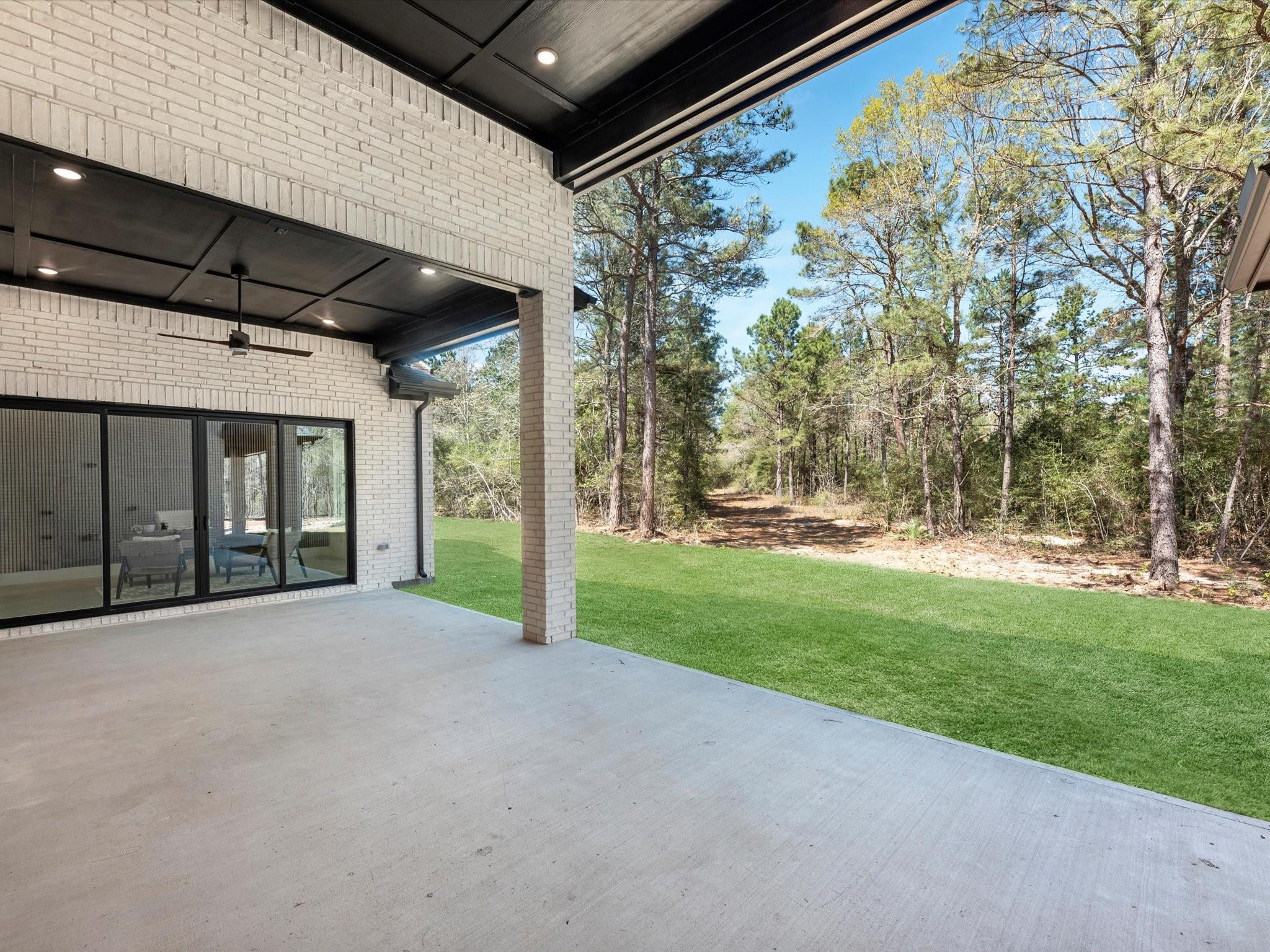 25096 Seguin Trail