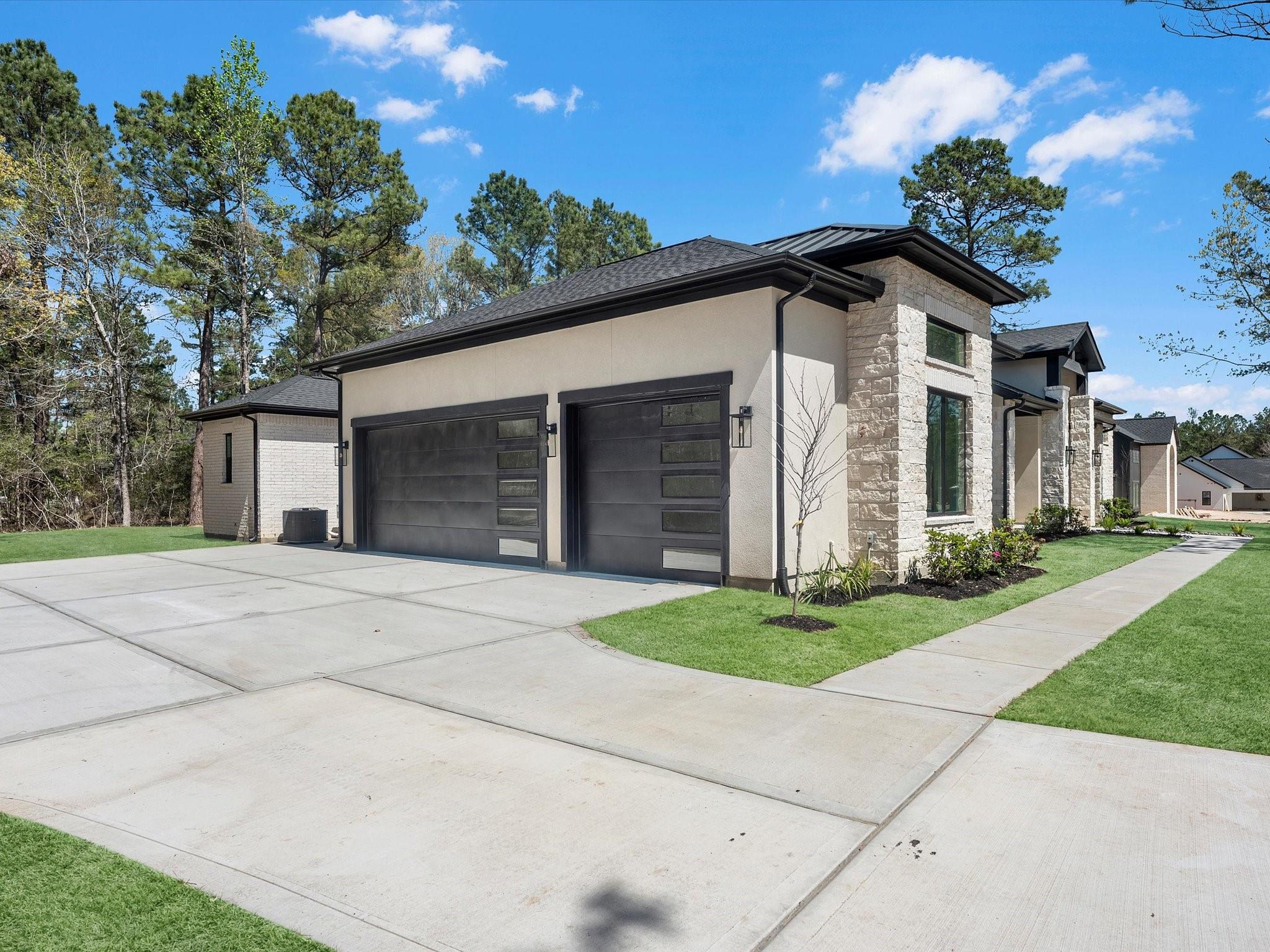 25096 Seguin Trail