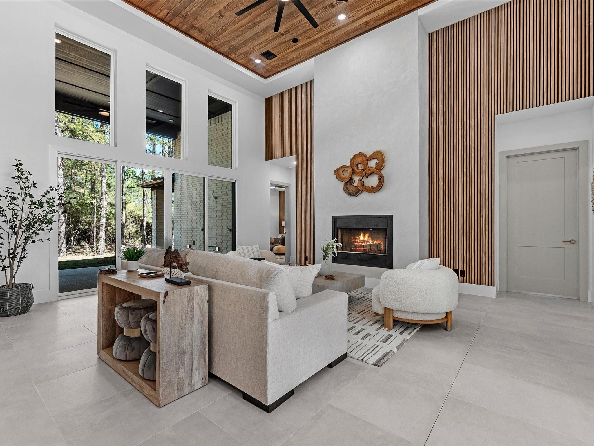 25096 Seguin Trail