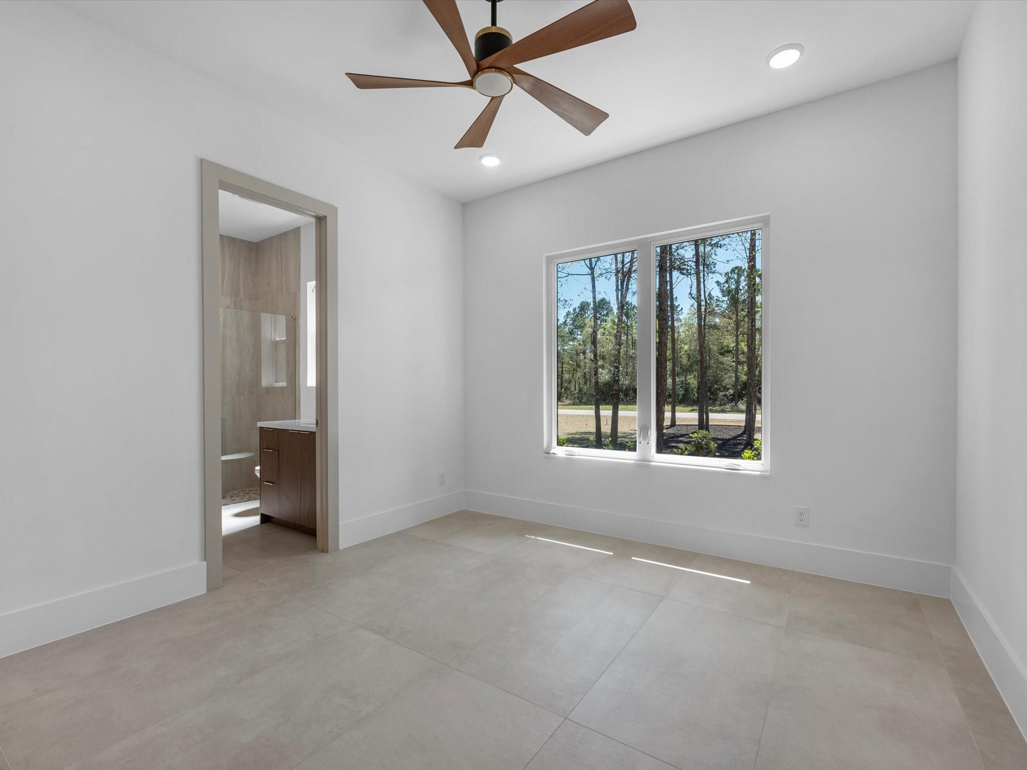25096 Seguin Trail