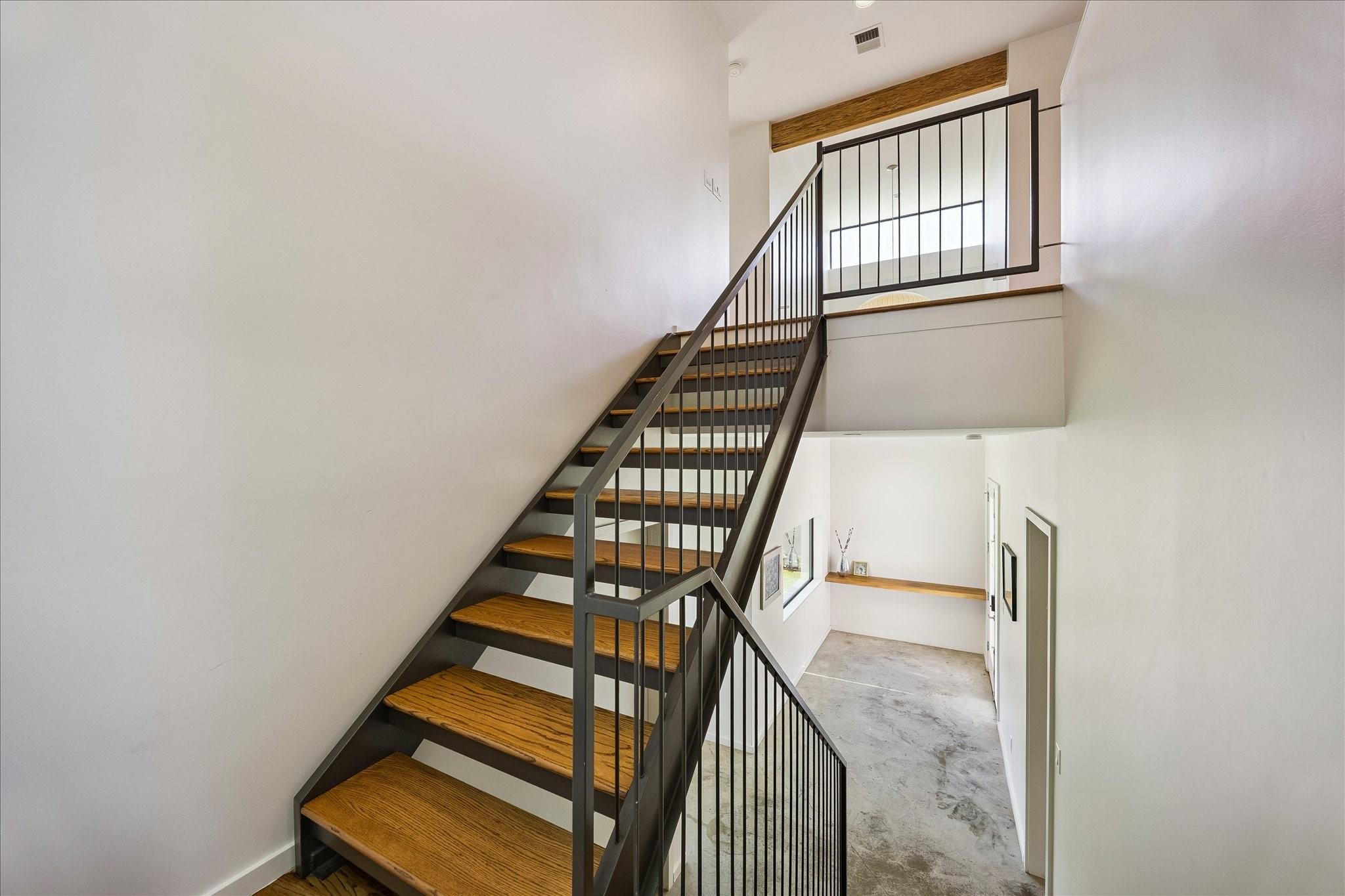 918 W 43rd Street