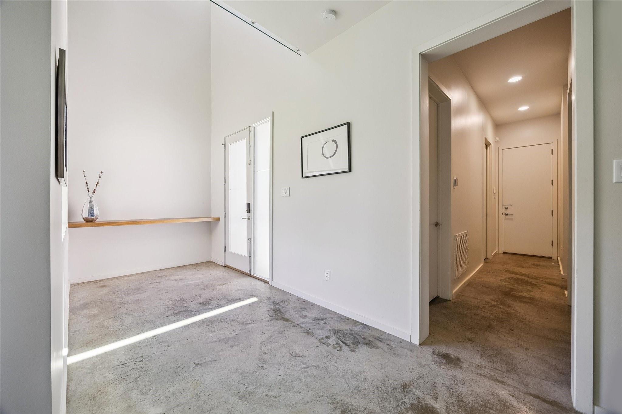 918 W 43rd Street