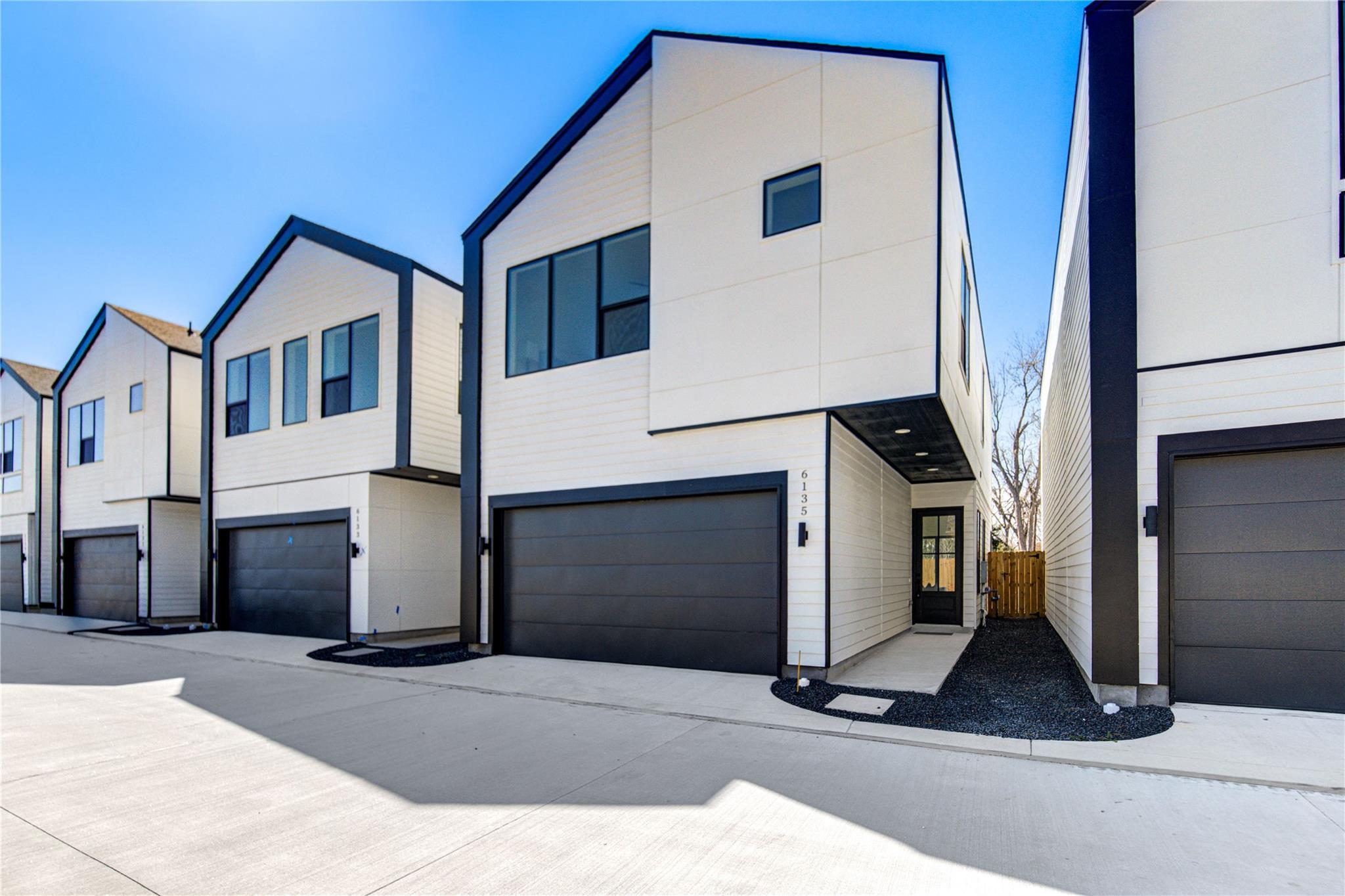 6127 Pacific Forest Drive
