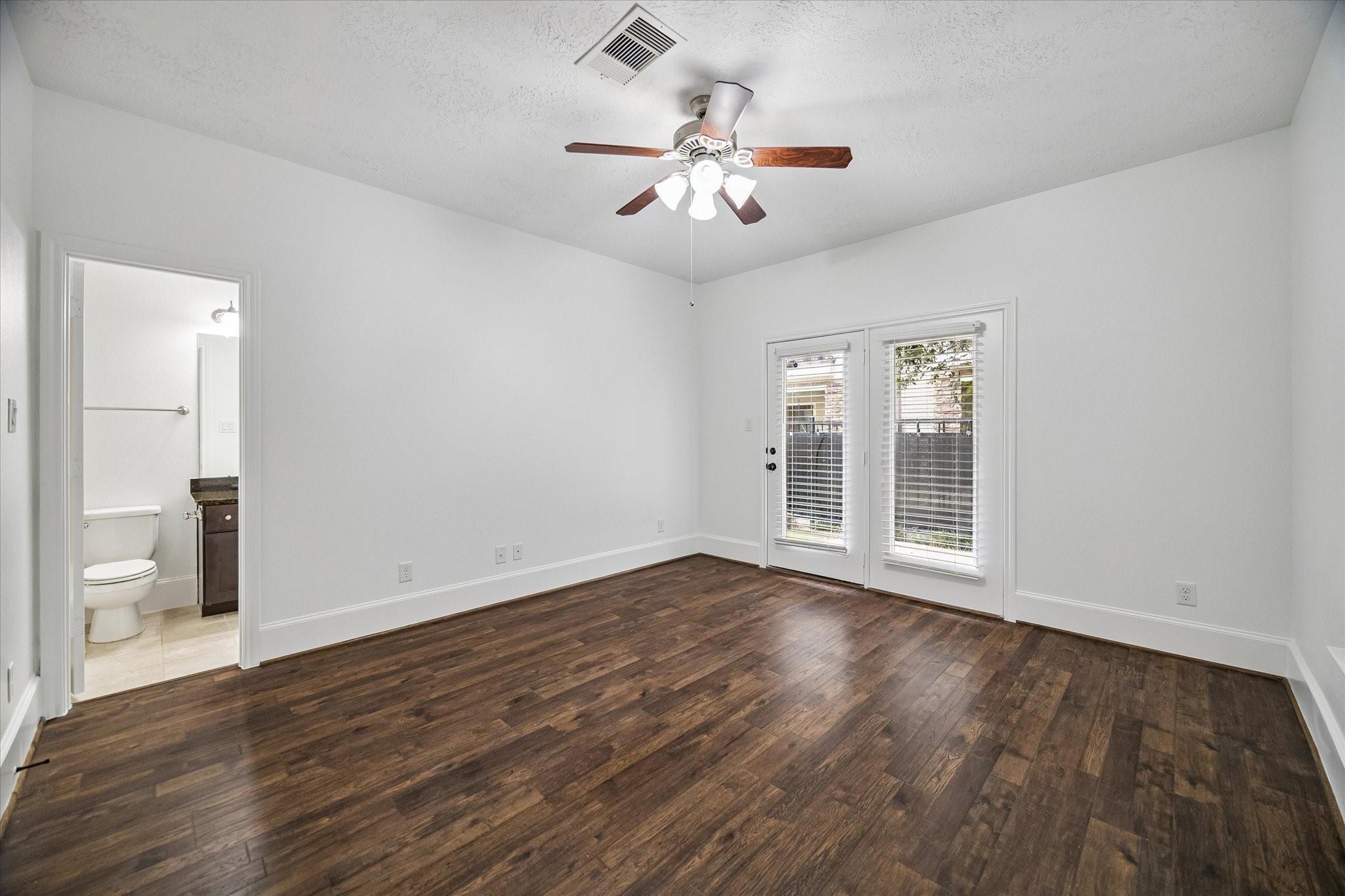 1110 W 25th Street