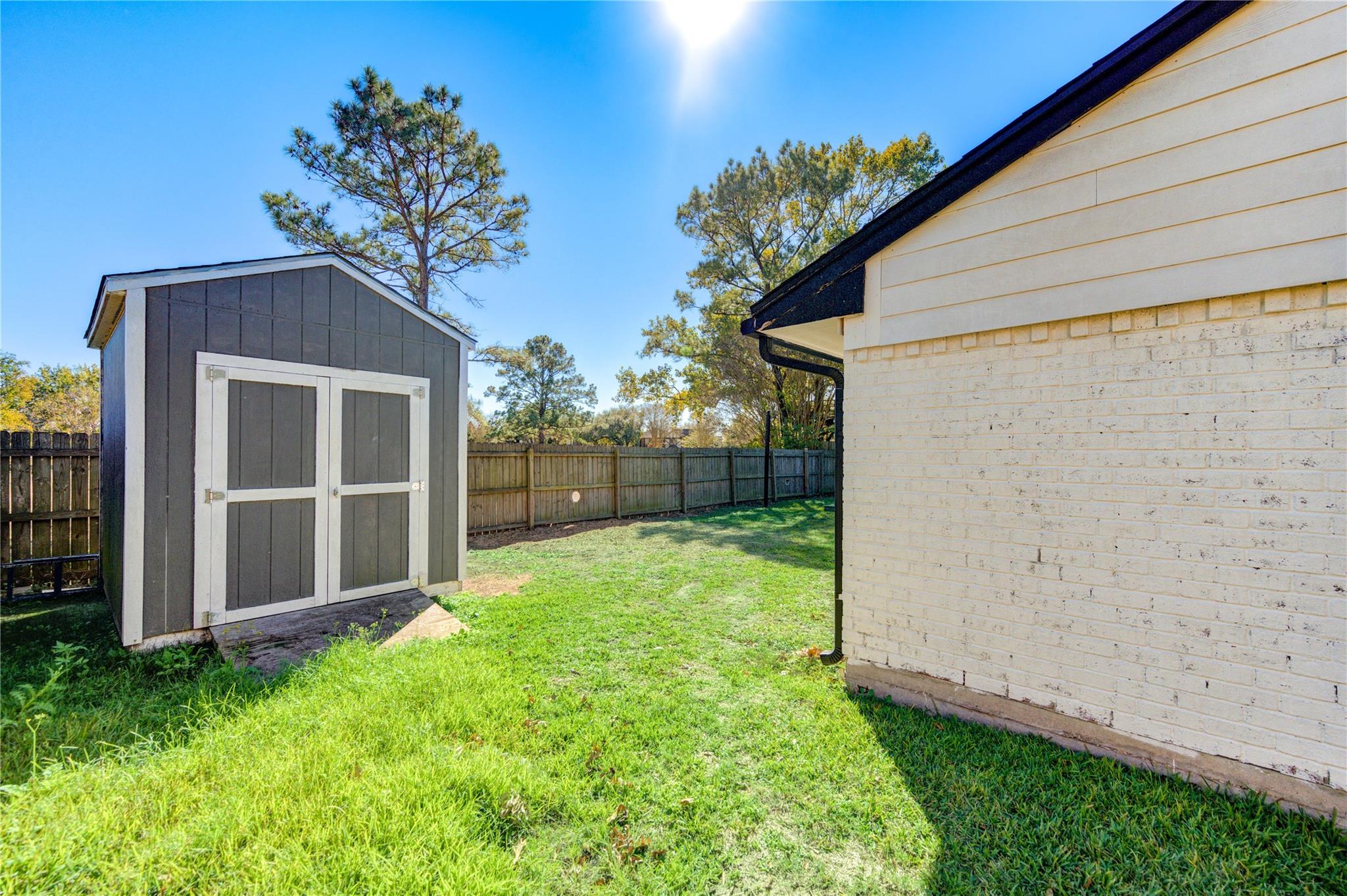 235 E Castle Harbour Drive