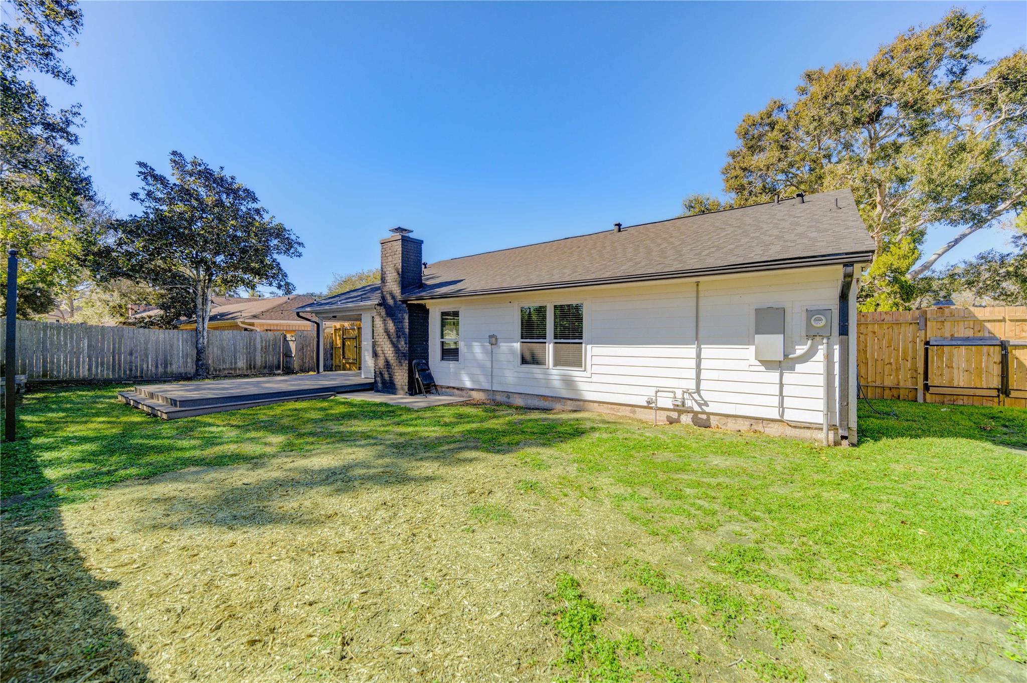 235 E Castle Harbour Drive