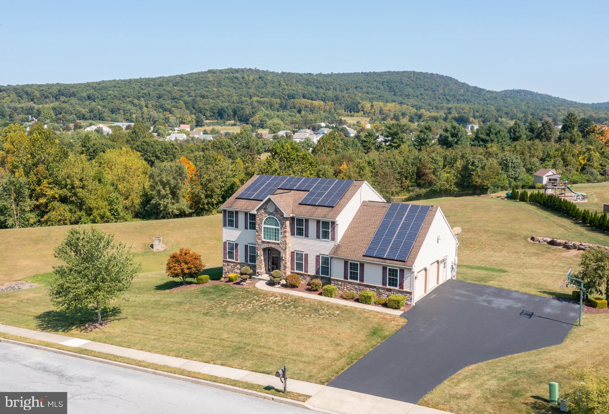 227 TIMBERLINE DRIVE