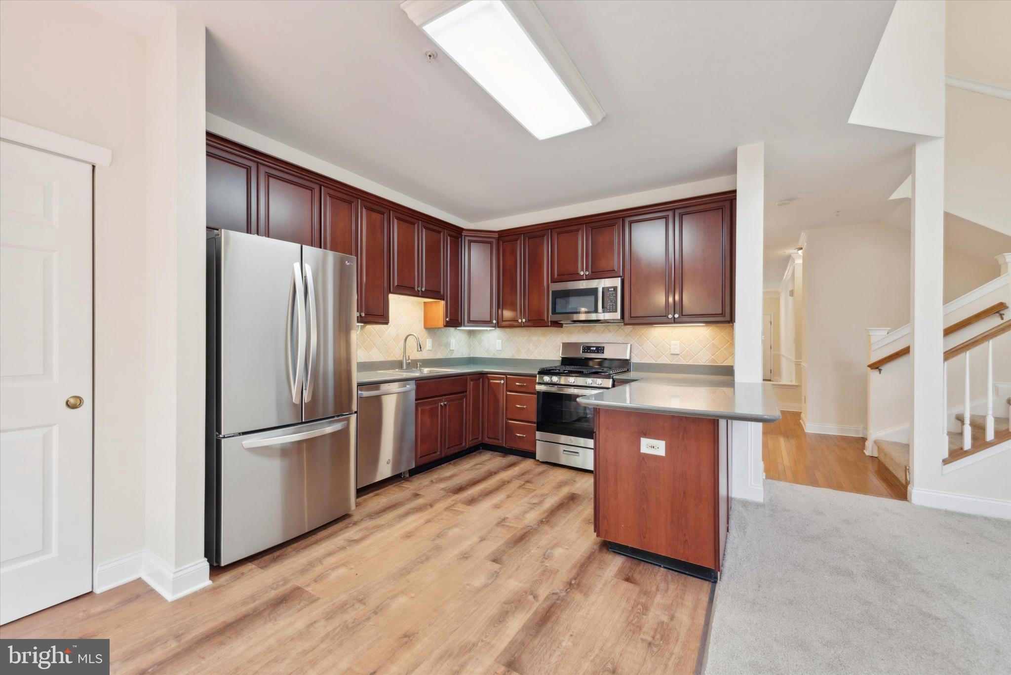 175 MOUNTAIN VIEW DRIVE