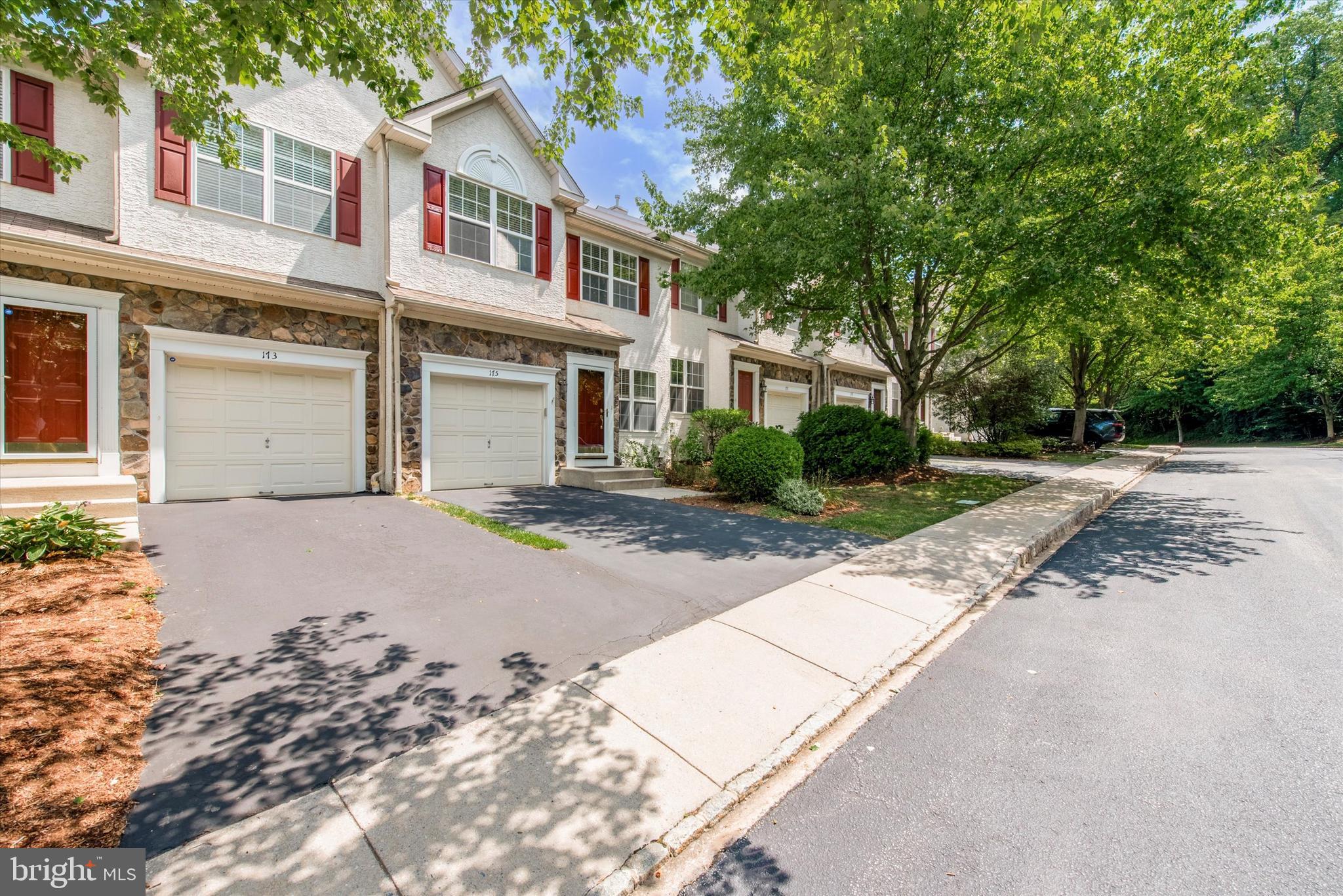 175 MOUNTAIN VIEW DRIVE