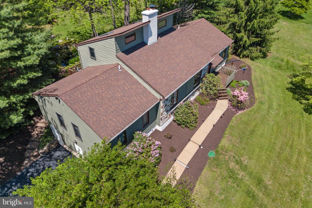 4 FOX RIDGE ROAD
