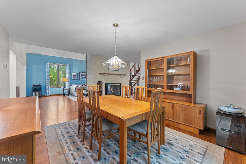 4 FOX RIDGE ROAD