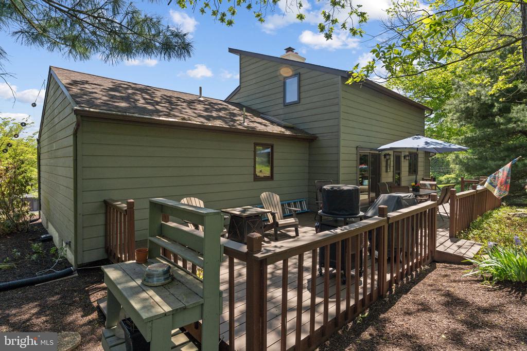 4 FOX RIDGE ROAD