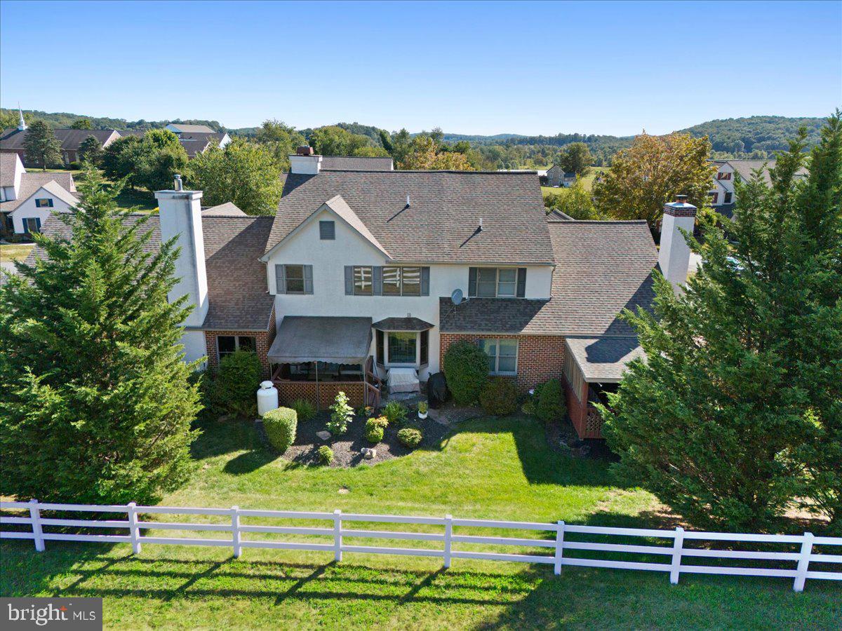 236 STEEPLECHASE DRIVE