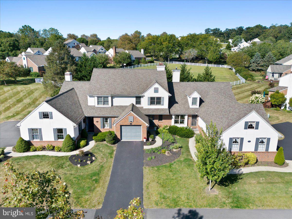 236 STEEPLECHASE DRIVE