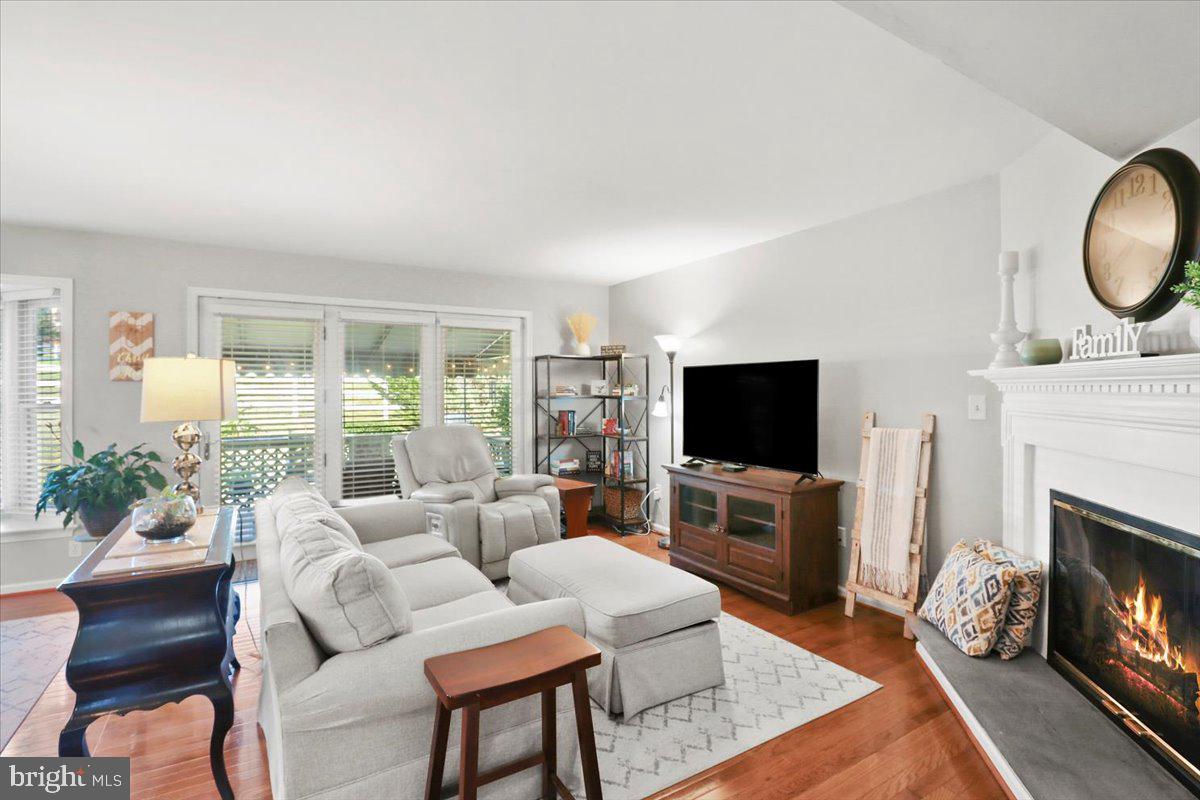 236 STEEPLECHASE DRIVE