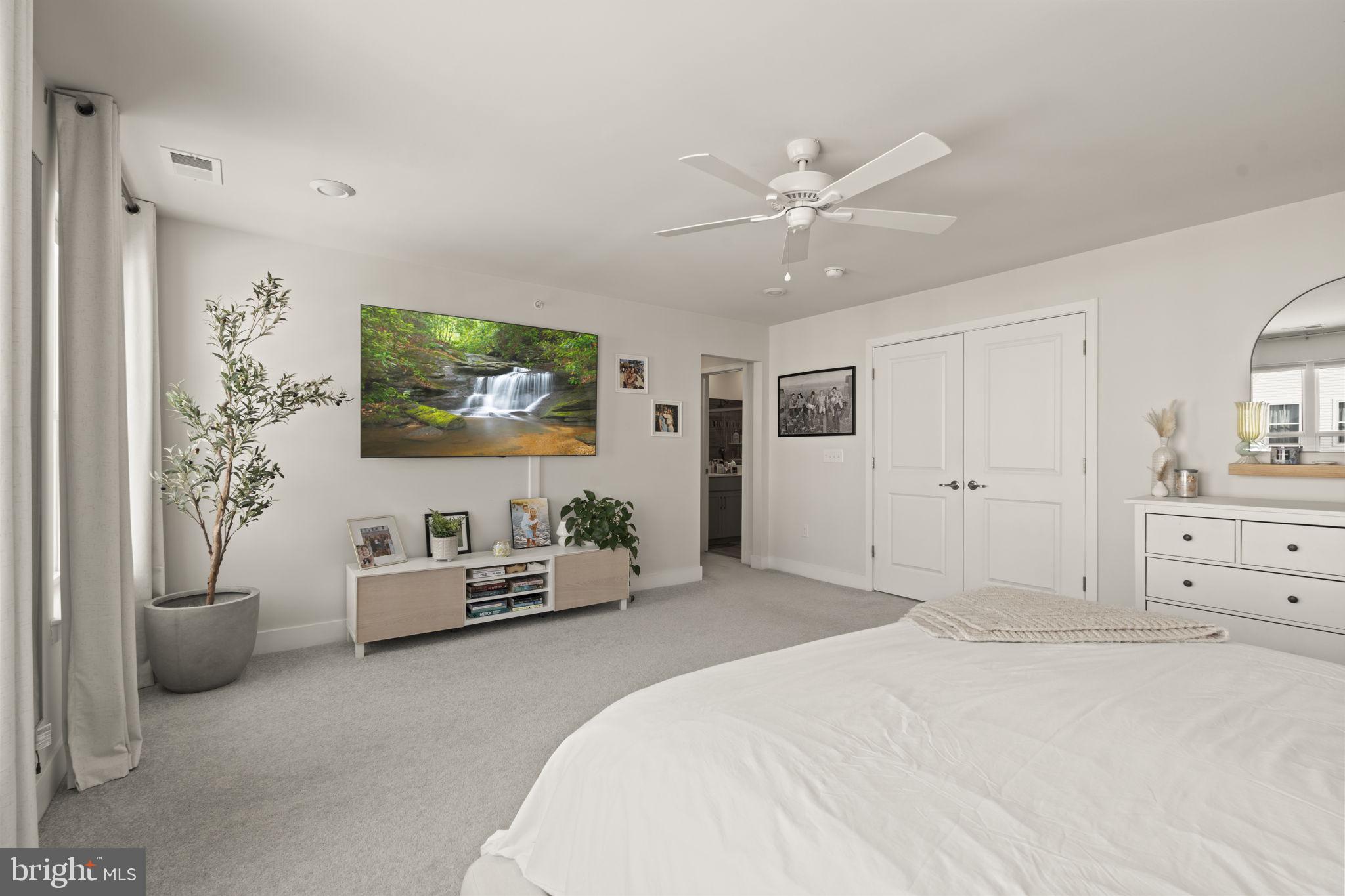 917 ANVIL COURT