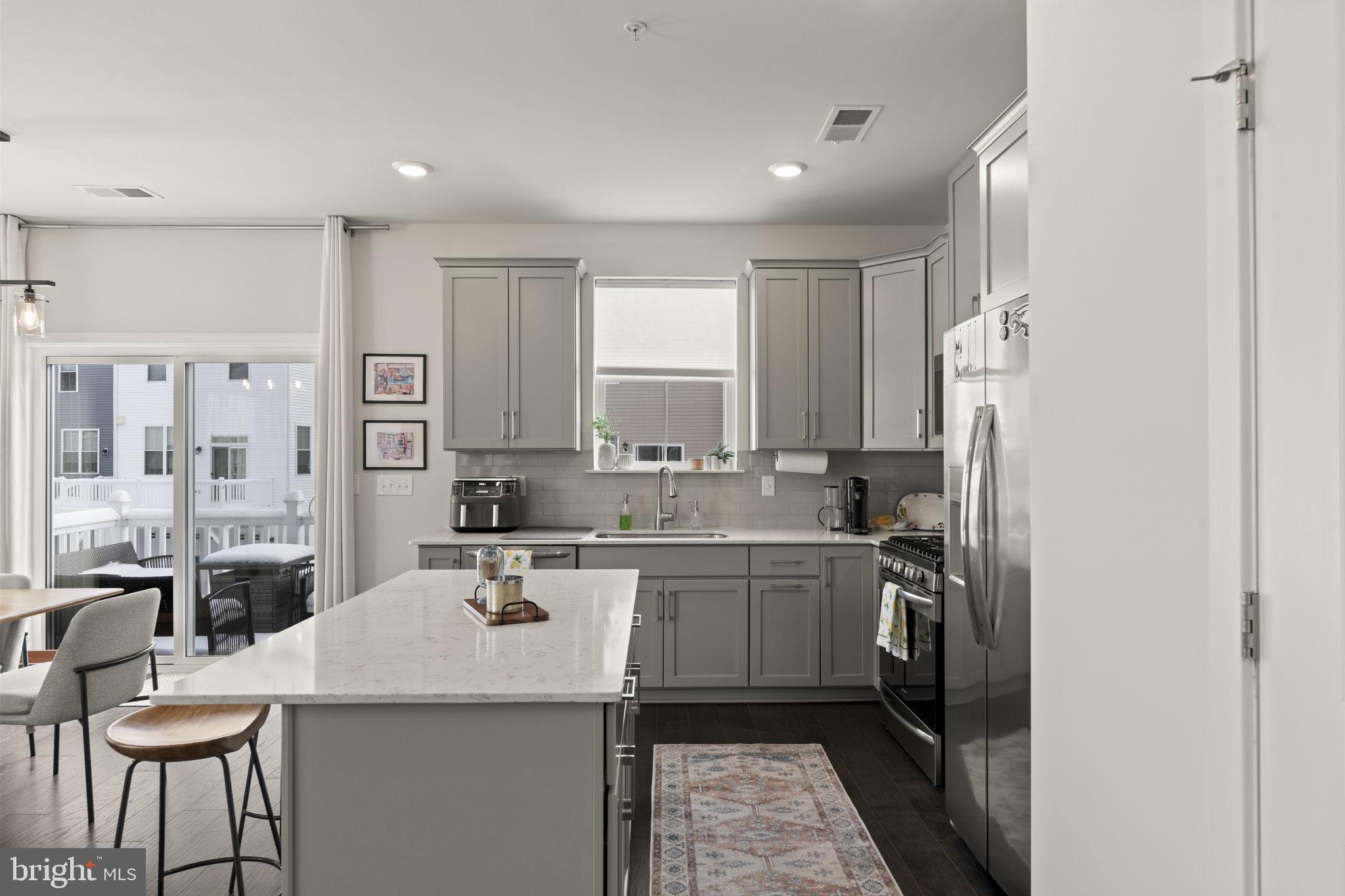 917 ANVIL COURT