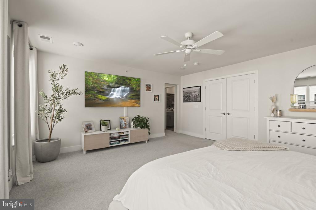 917 ANVIL COURT