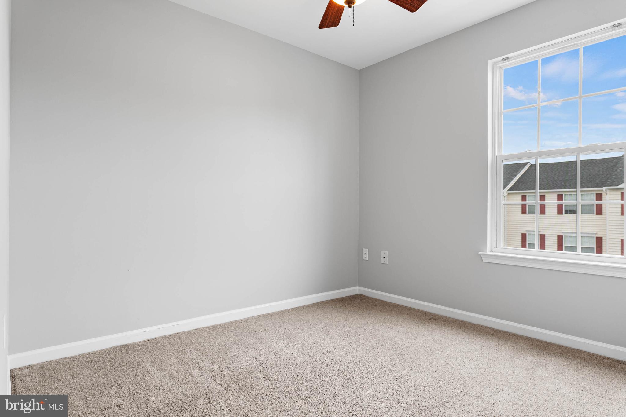 4 TUXFORD LANE