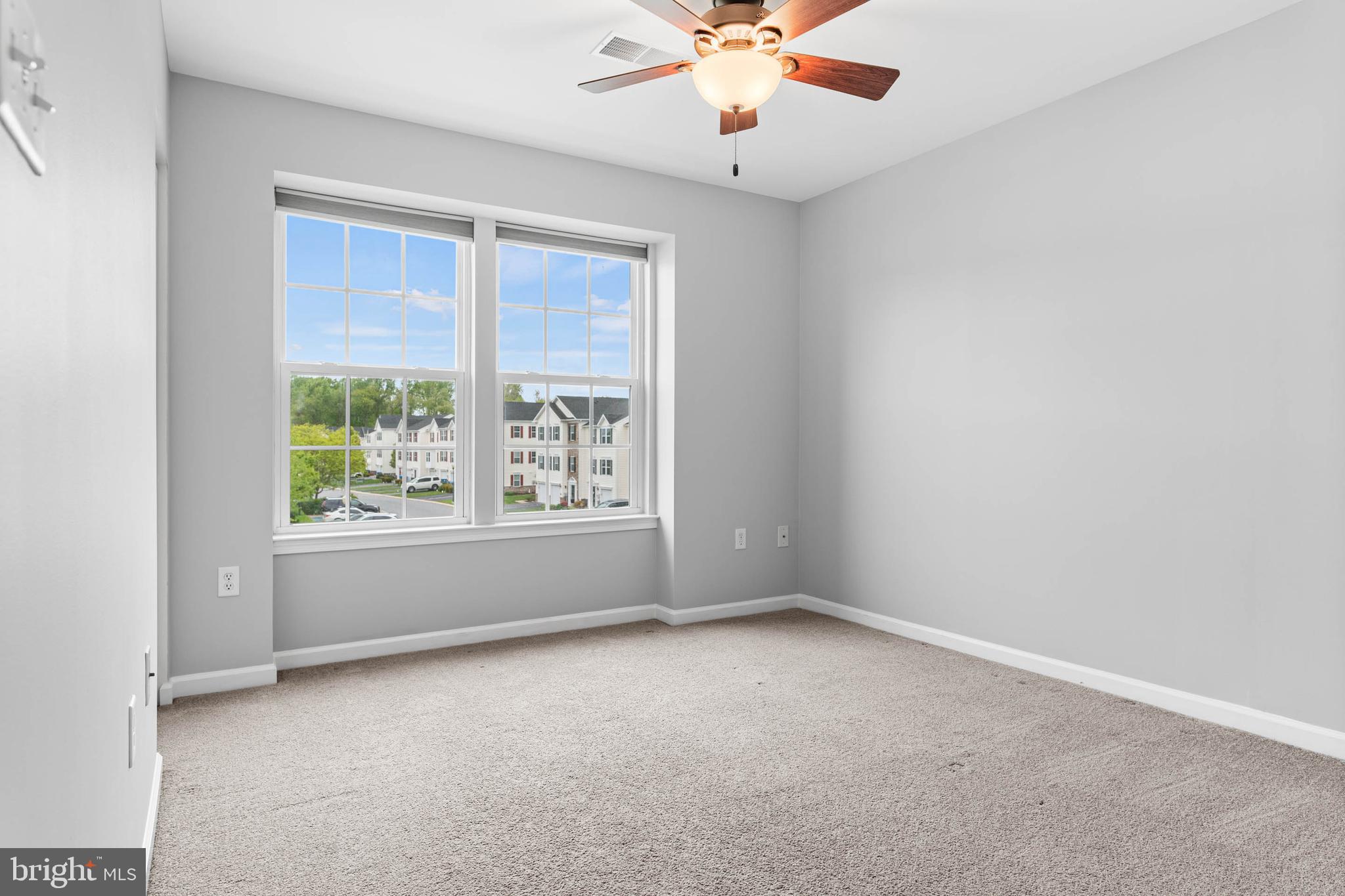 4 TUXFORD LANE