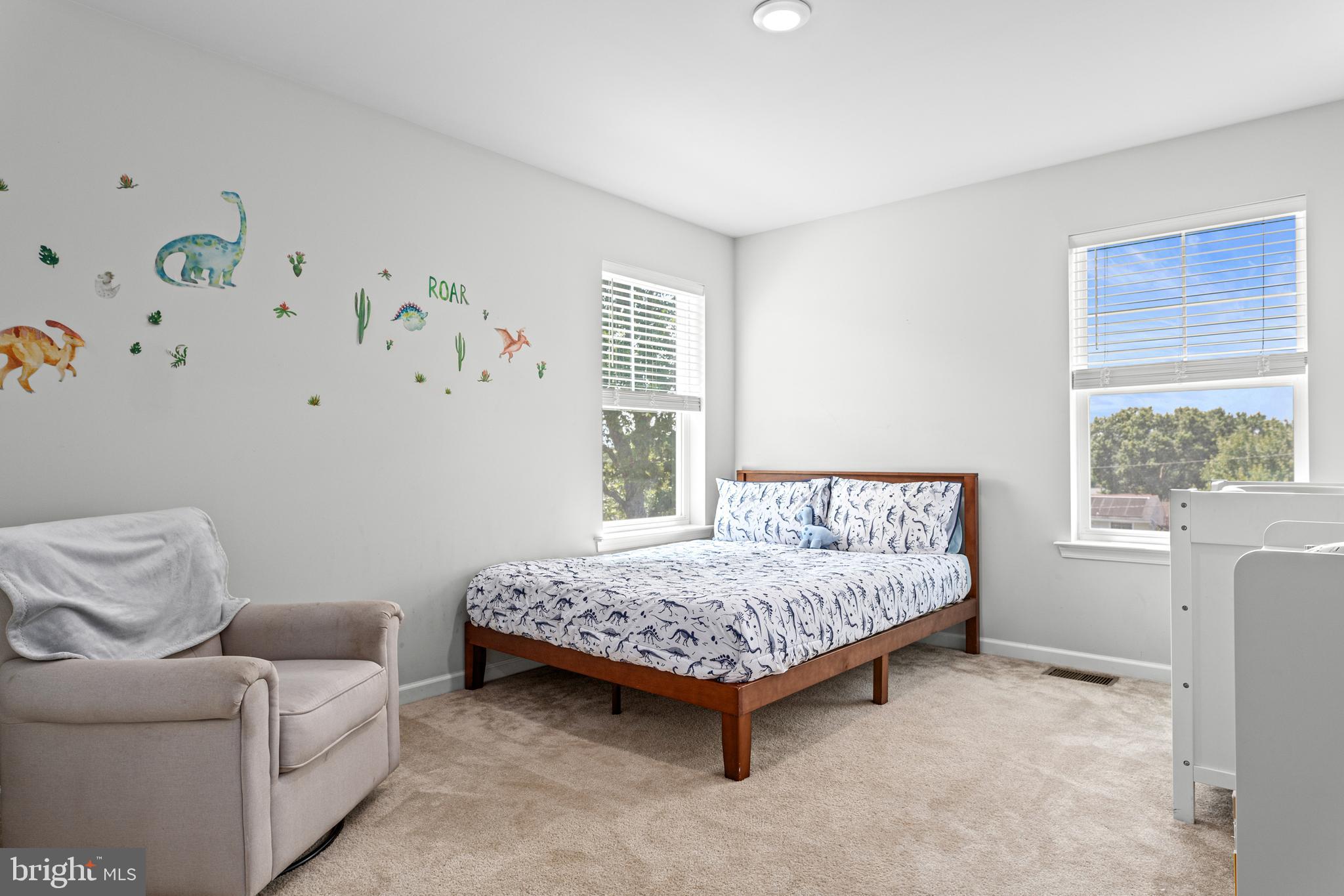 1011 Bayberry Dr