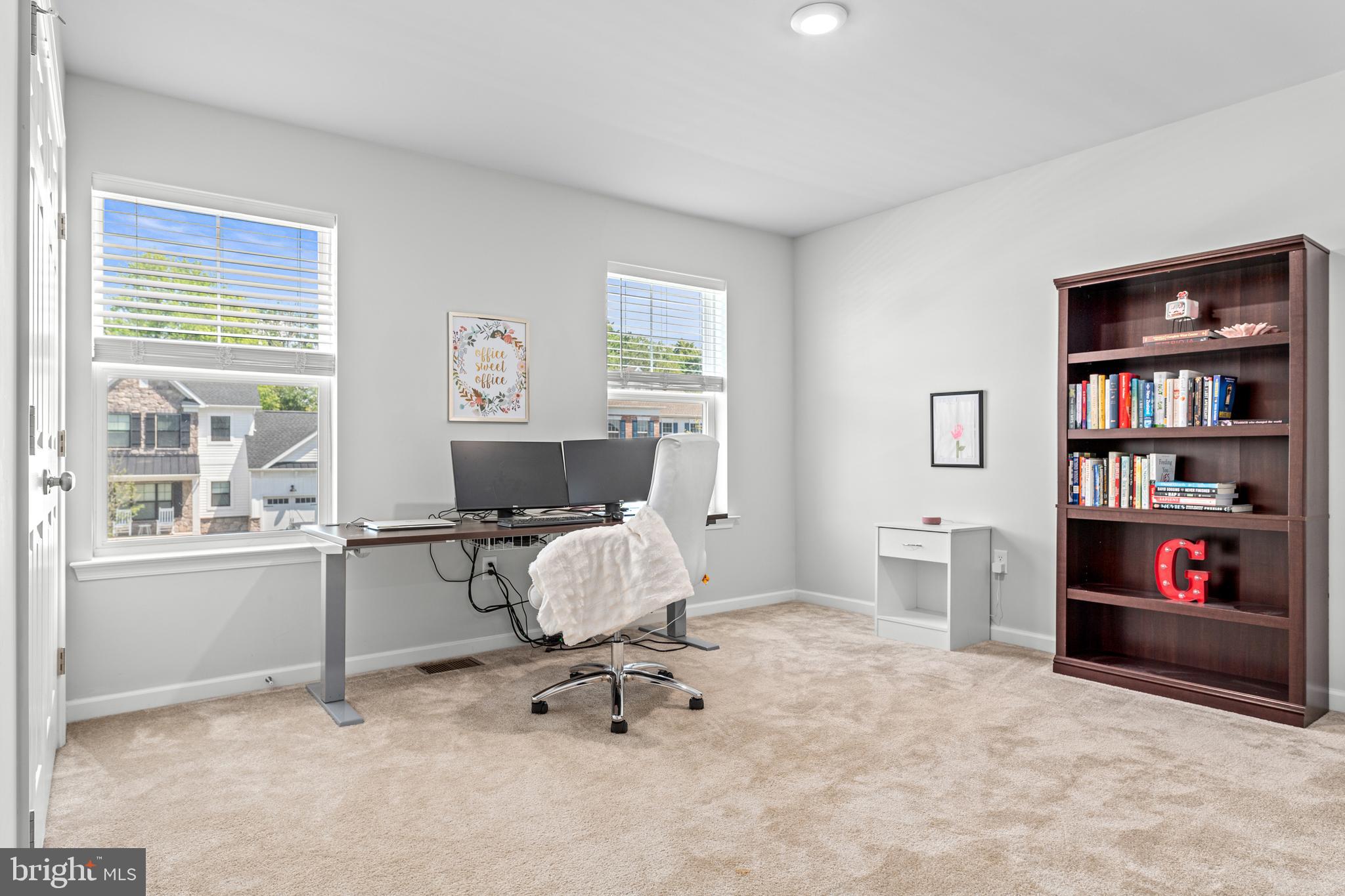 1011 Bayberry Dr