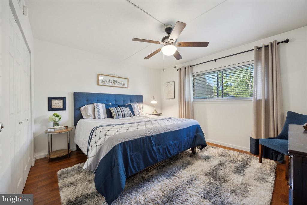 412 STONY WAY 412
