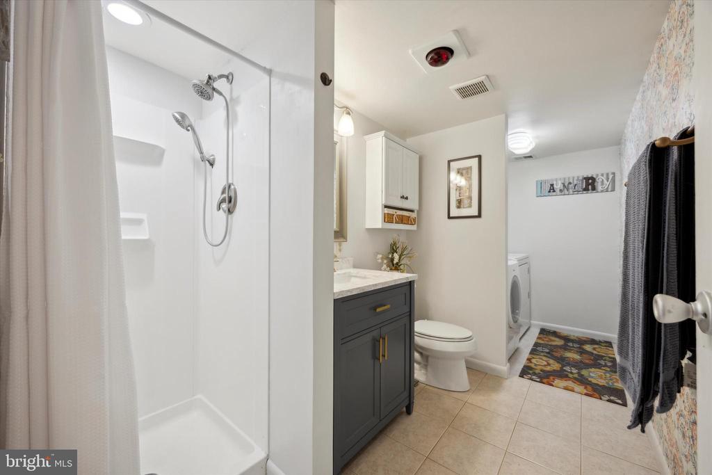 412 STONY WAY 412