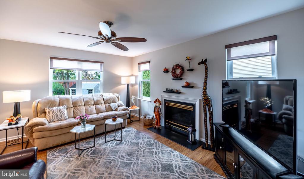 216 BAYBERRY DRIVE