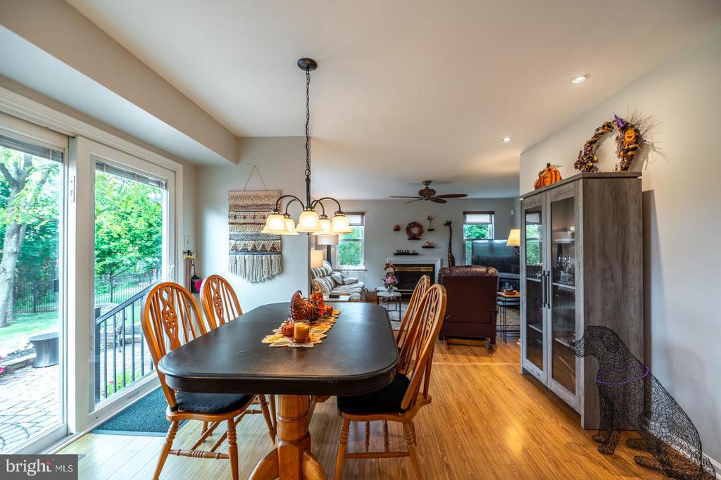 216 BAYBERRY DRIVE