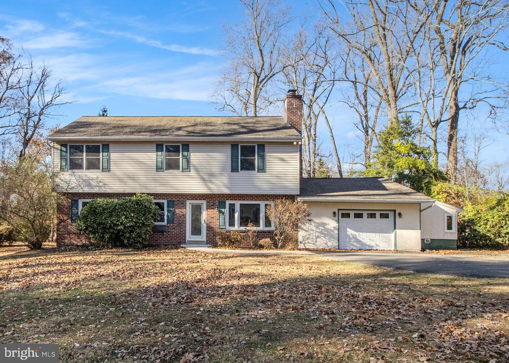1415 CATHERINE ROAD