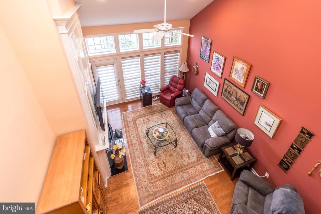 389 PRIMROSE DRIVE