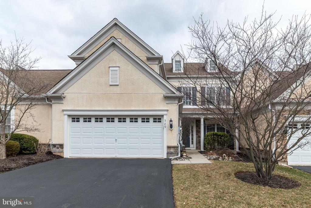389 PRIMROSE DRIVE